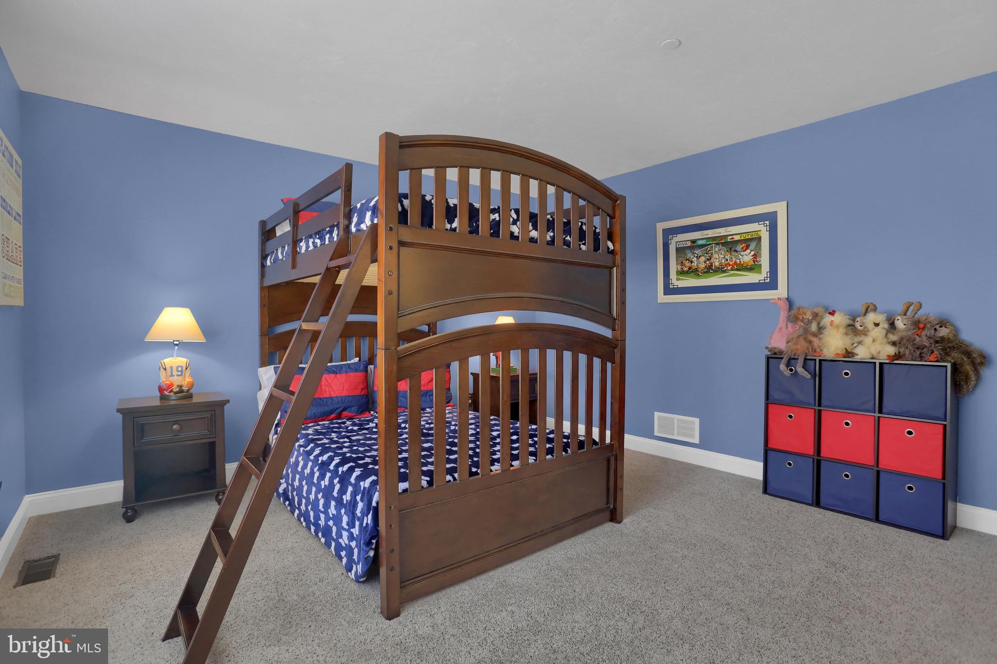 WEST MANHEIM - Residential