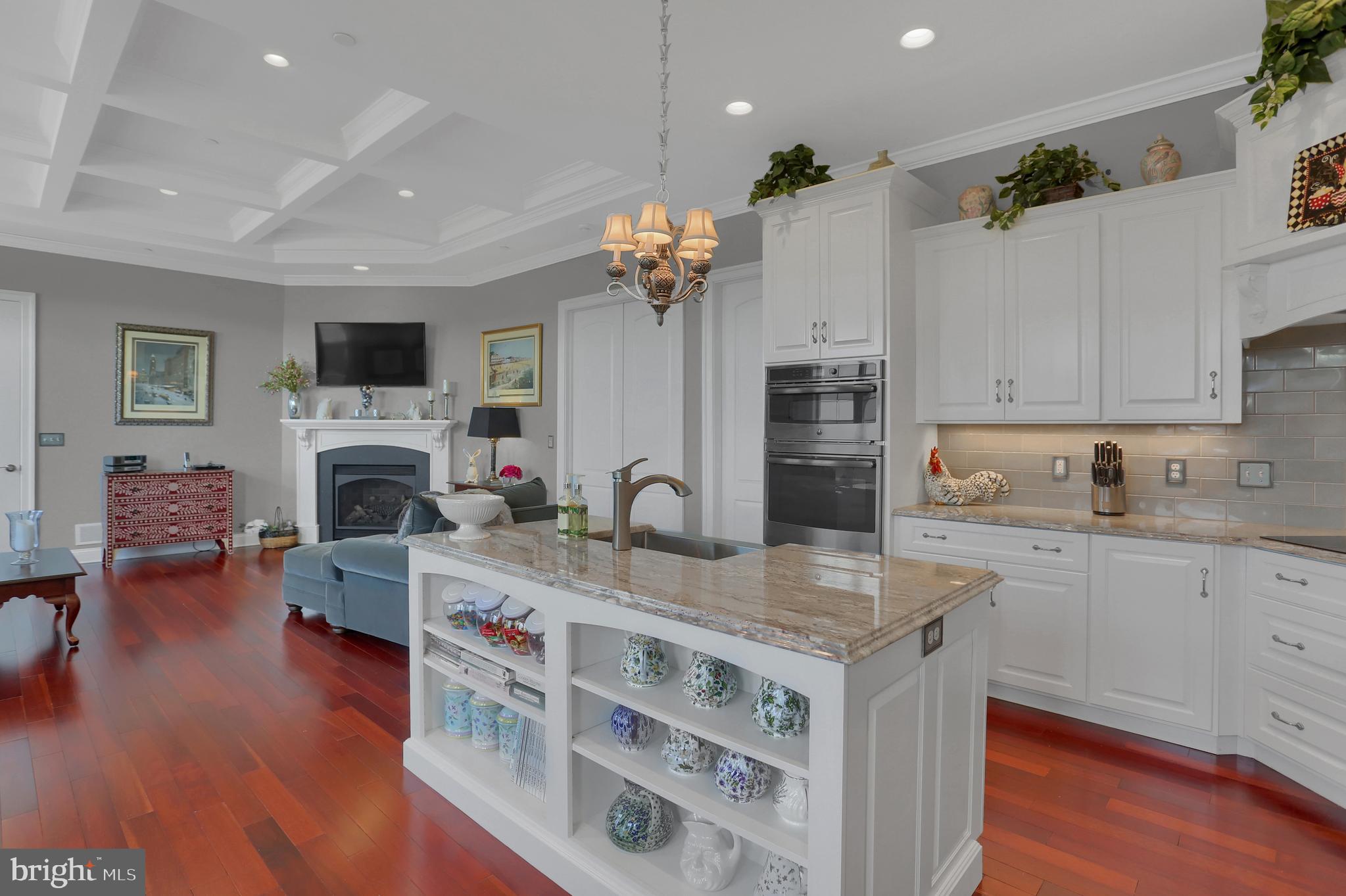 WEST MANHEIM - Residential