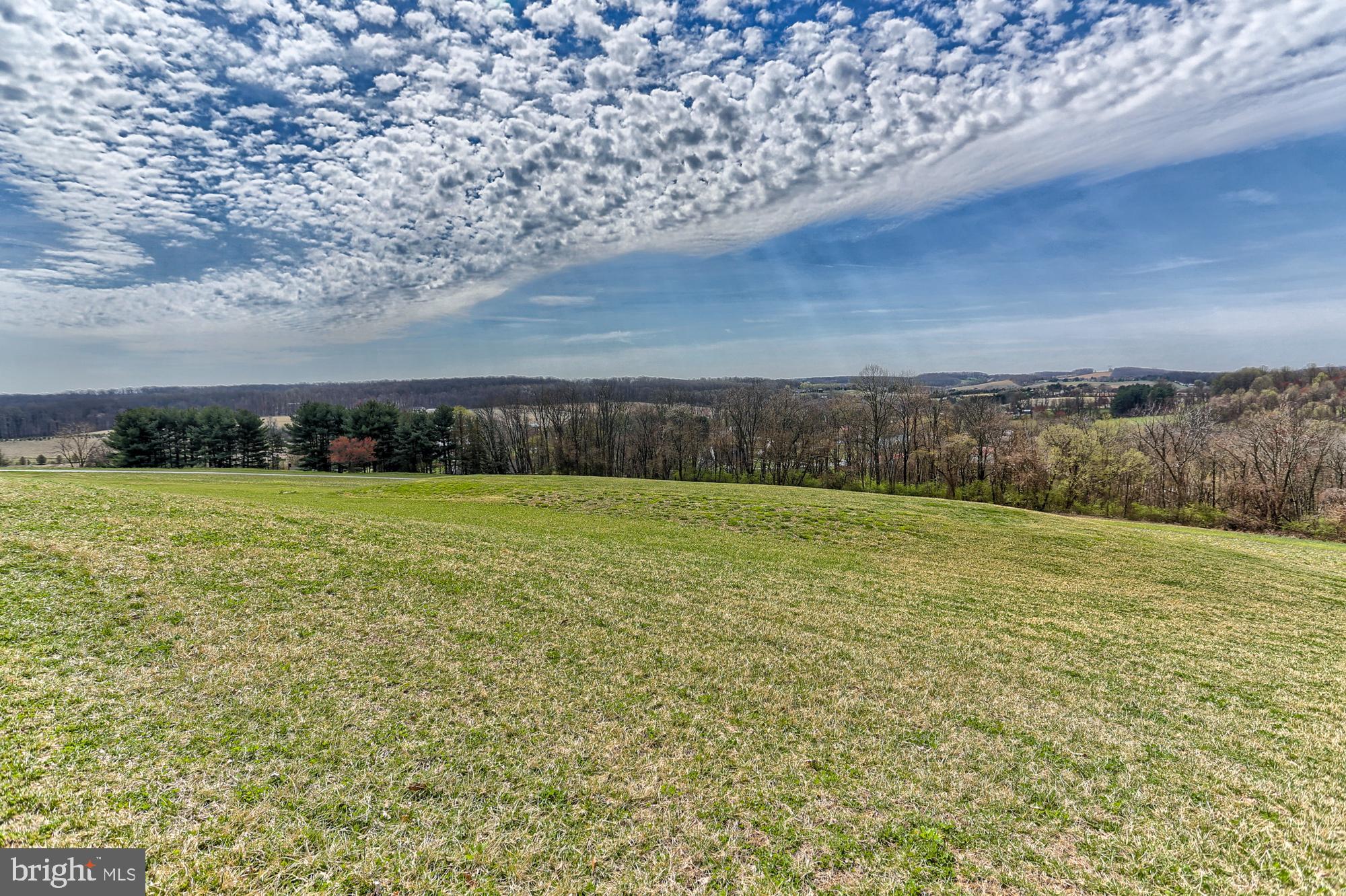 WEST MANHEIM - Residential