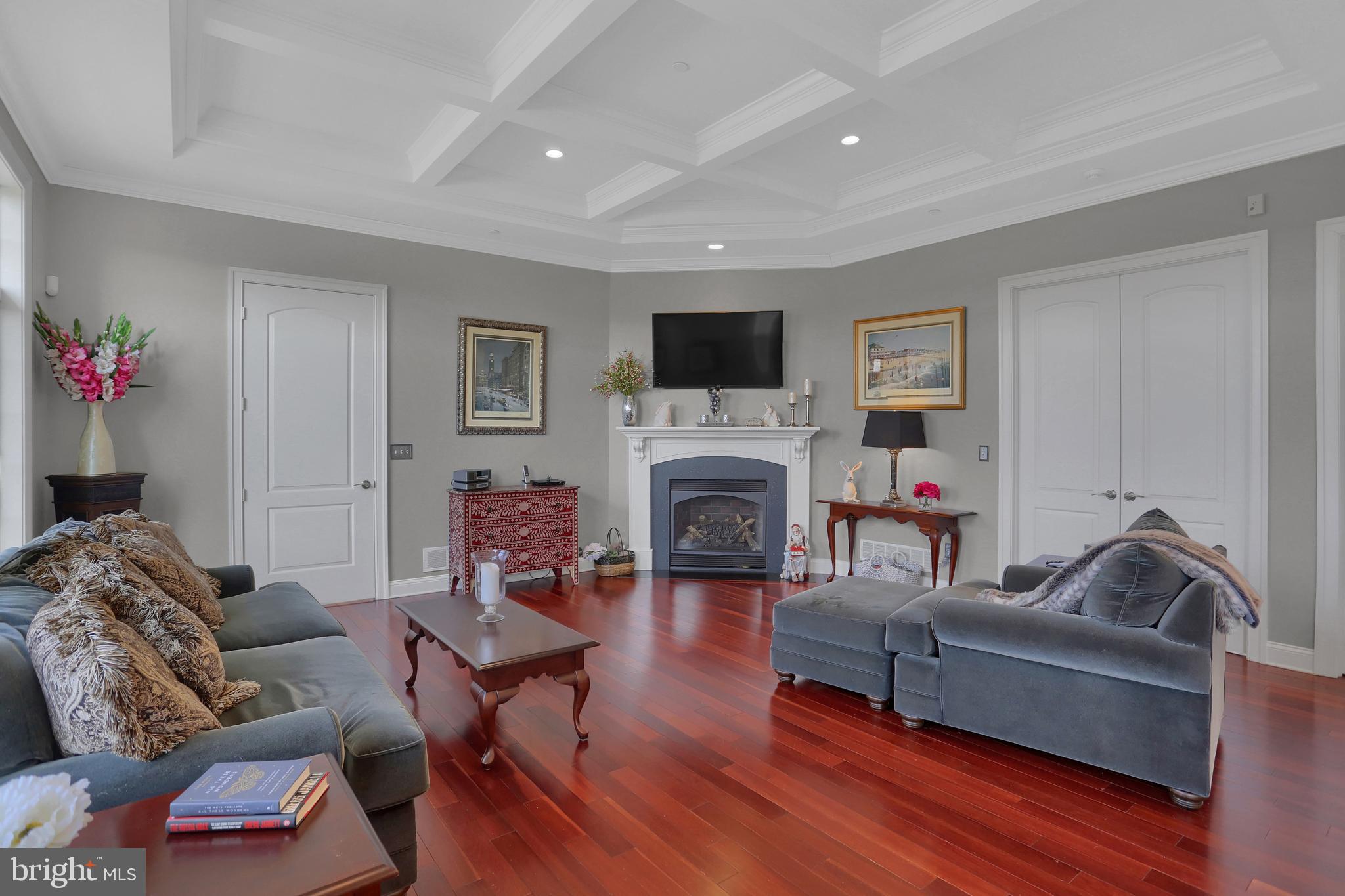 WEST MANHEIM - Residential