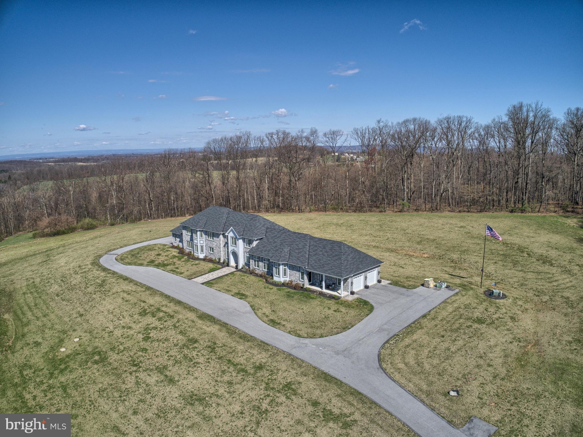 WEST MANHEIM - Residential