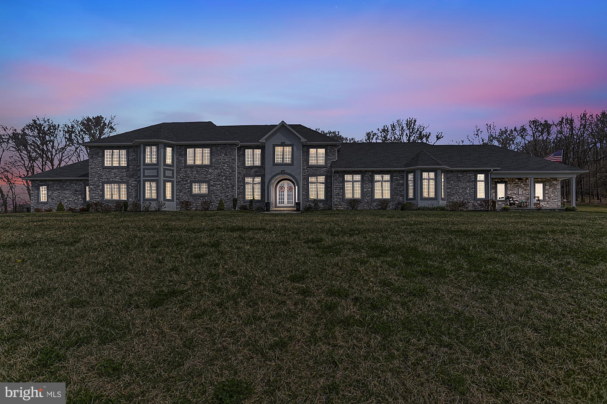 WEST MANHEIM - Residential