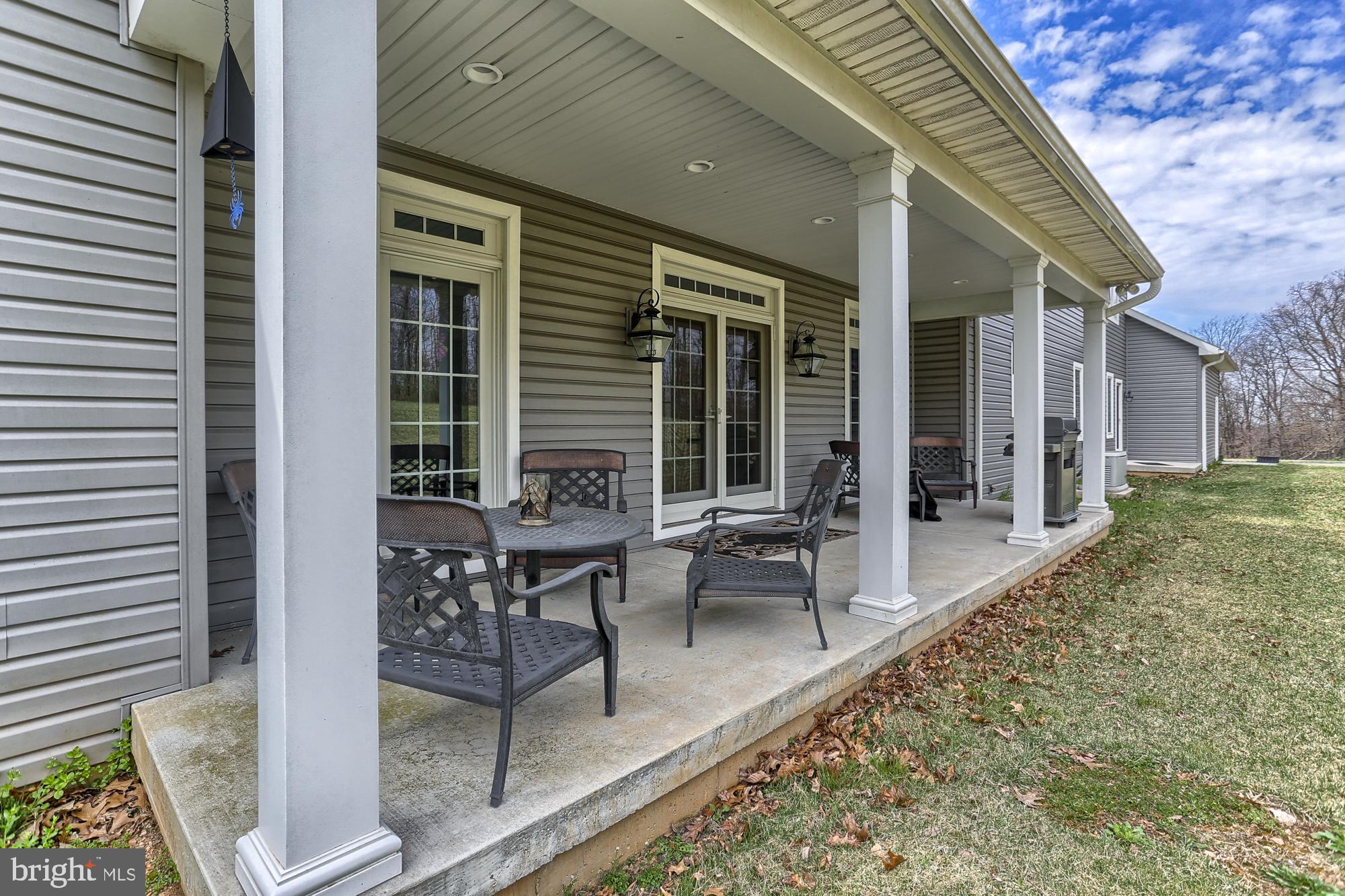 WEST MANHEIM - Residential