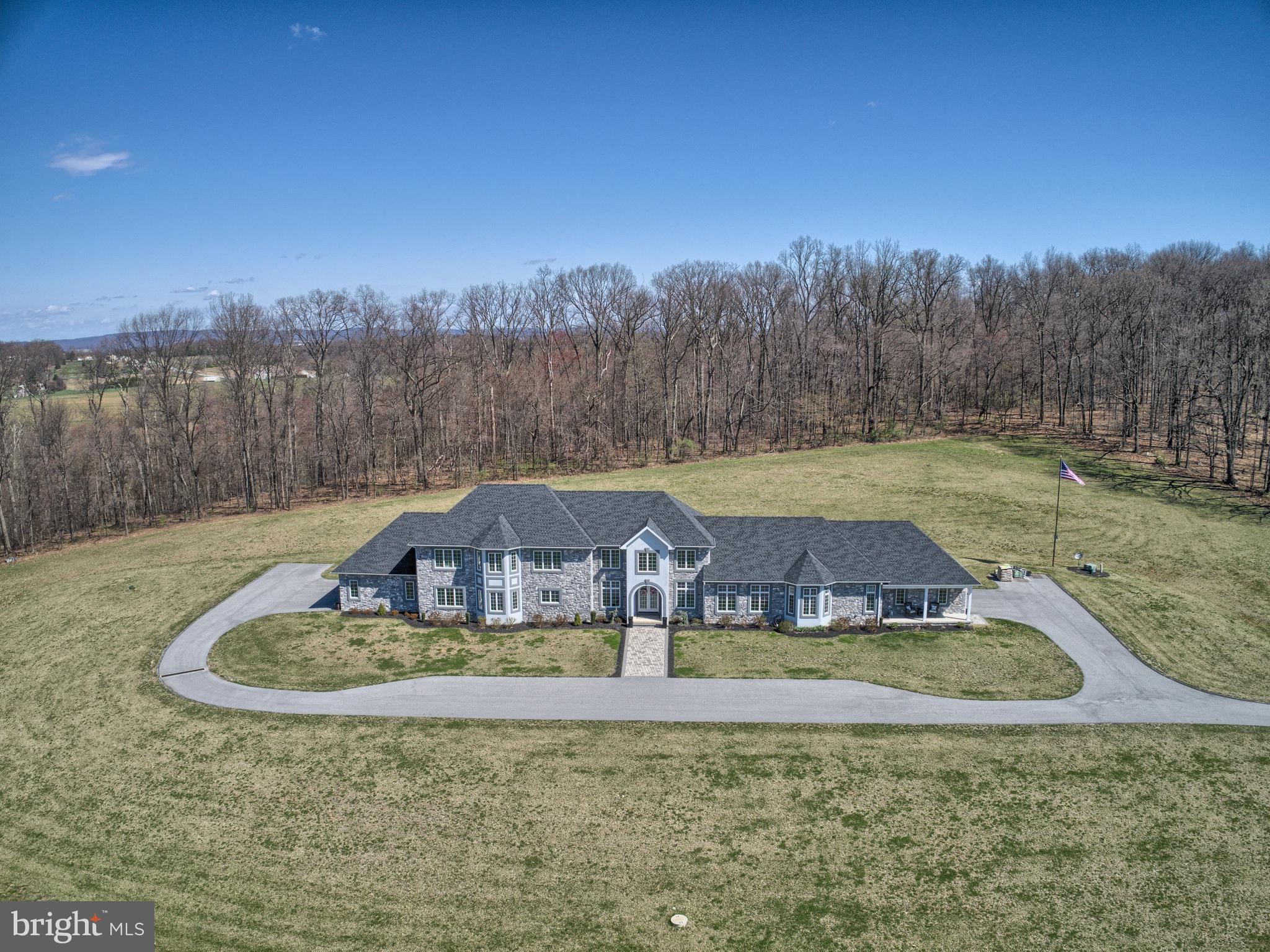 WEST MANHEIM - Residential