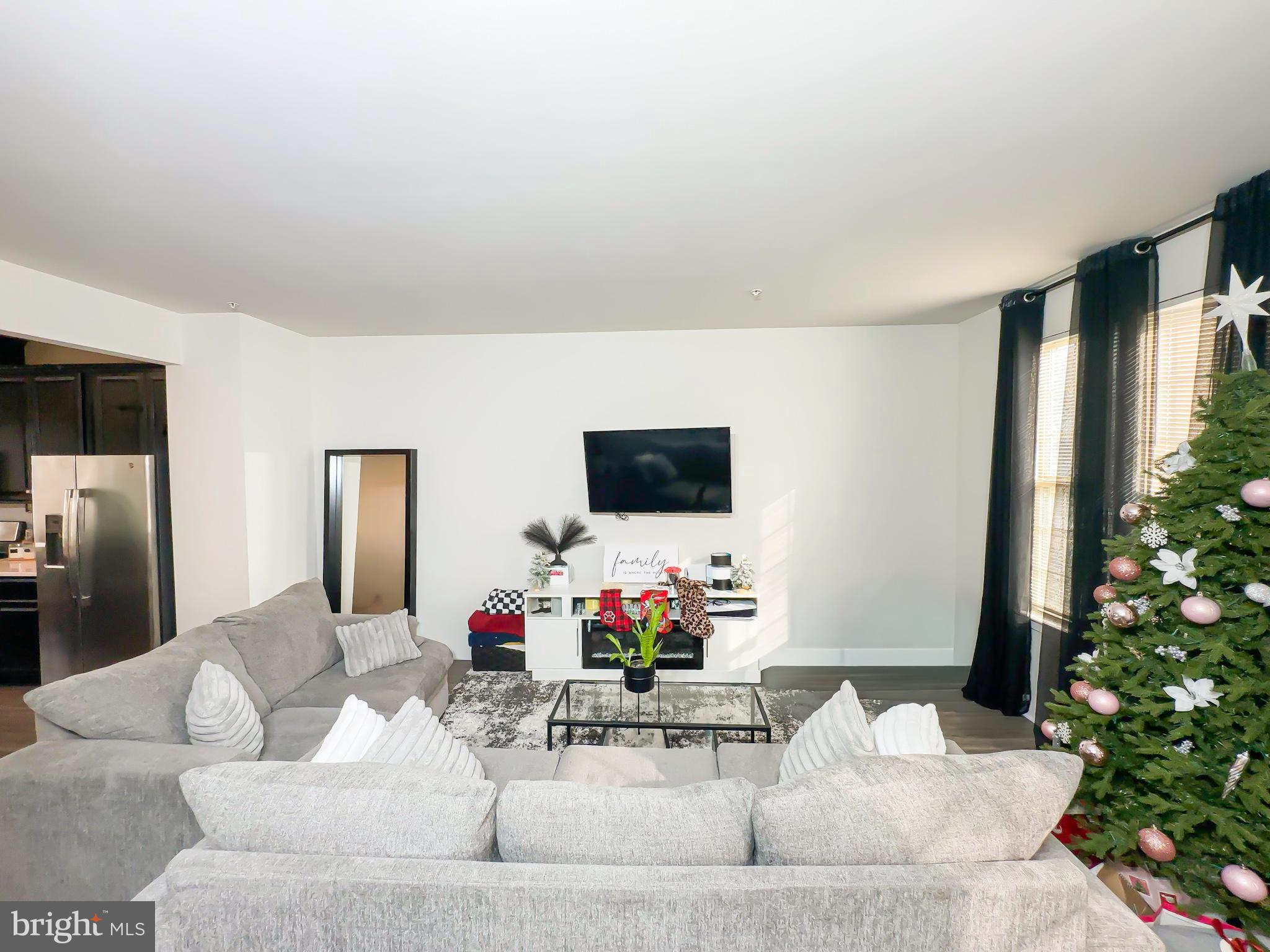 TIMOTHY BRANCH TOWNS - Residential