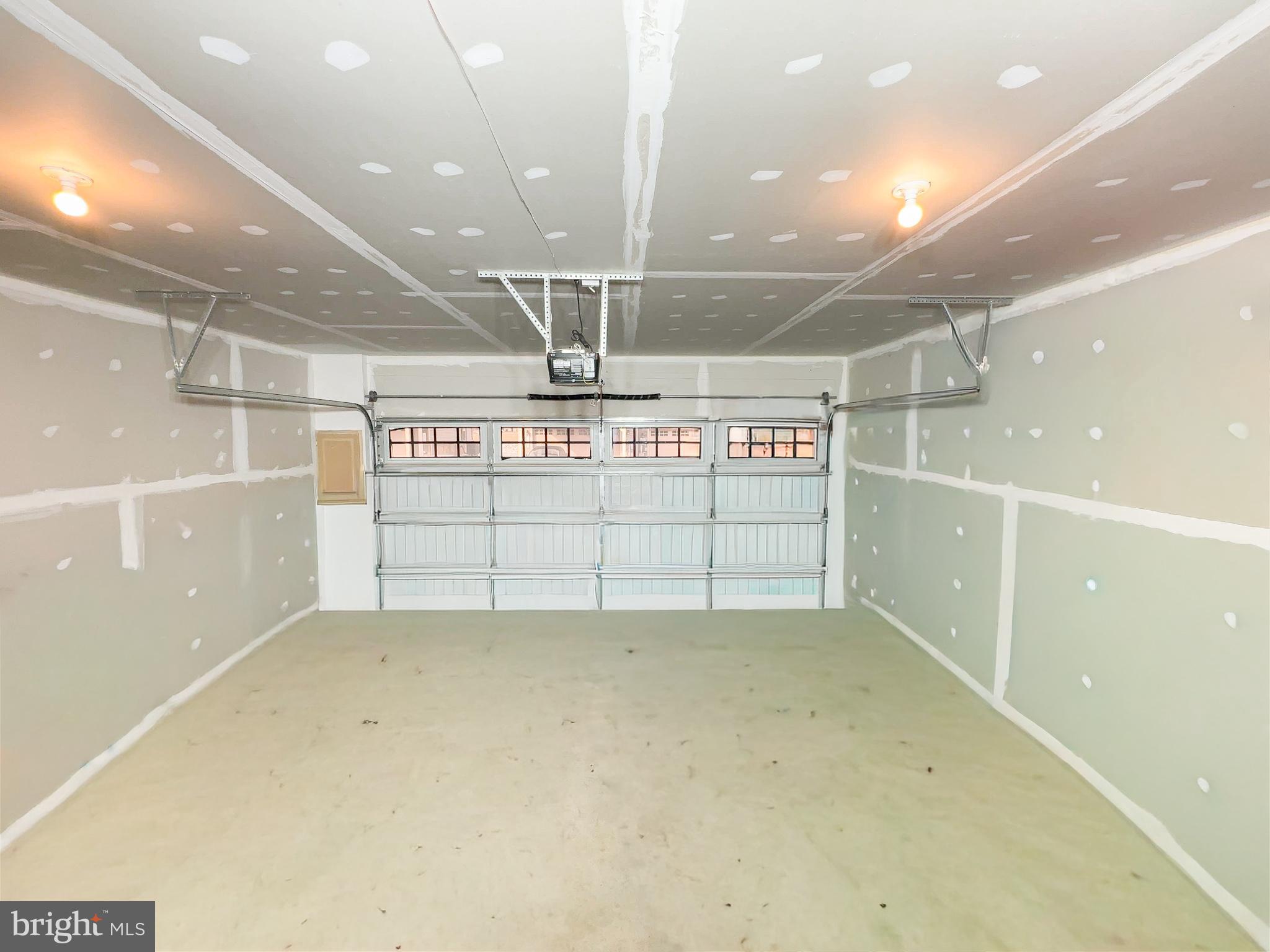 TIMOTHY BRANCH TOWNS - Residential