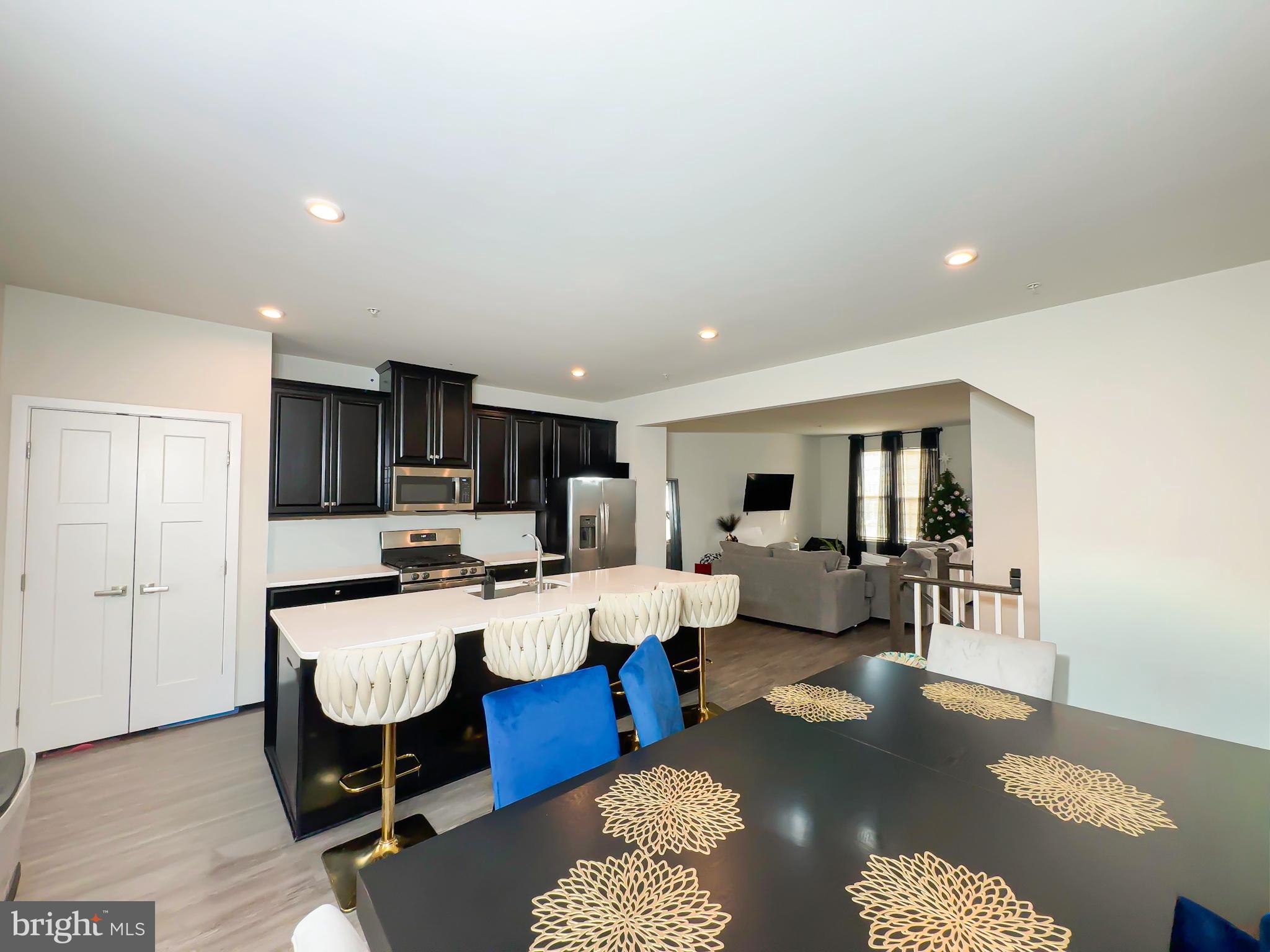 TIMOTHY BRANCH TOWNS - Residential