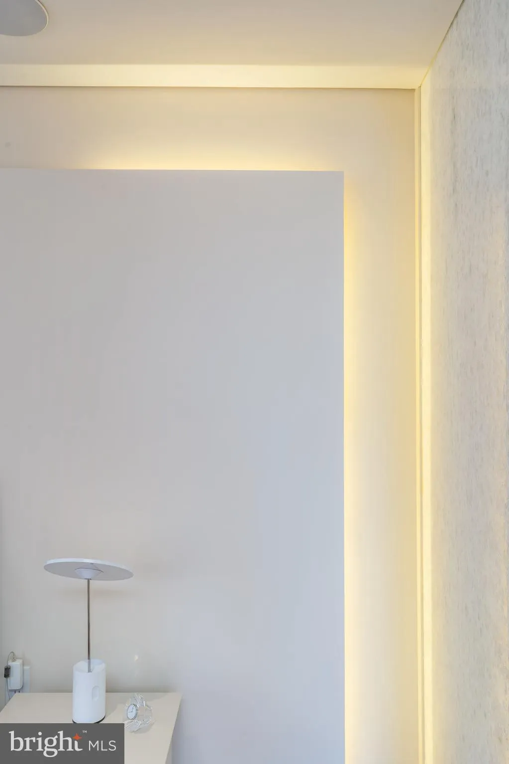 Philadelphia, Pennsylvania 19103, United States, 2 Bedrooms Bedrooms, ,4 BathroomsBathrooms,Residential,Active,96428