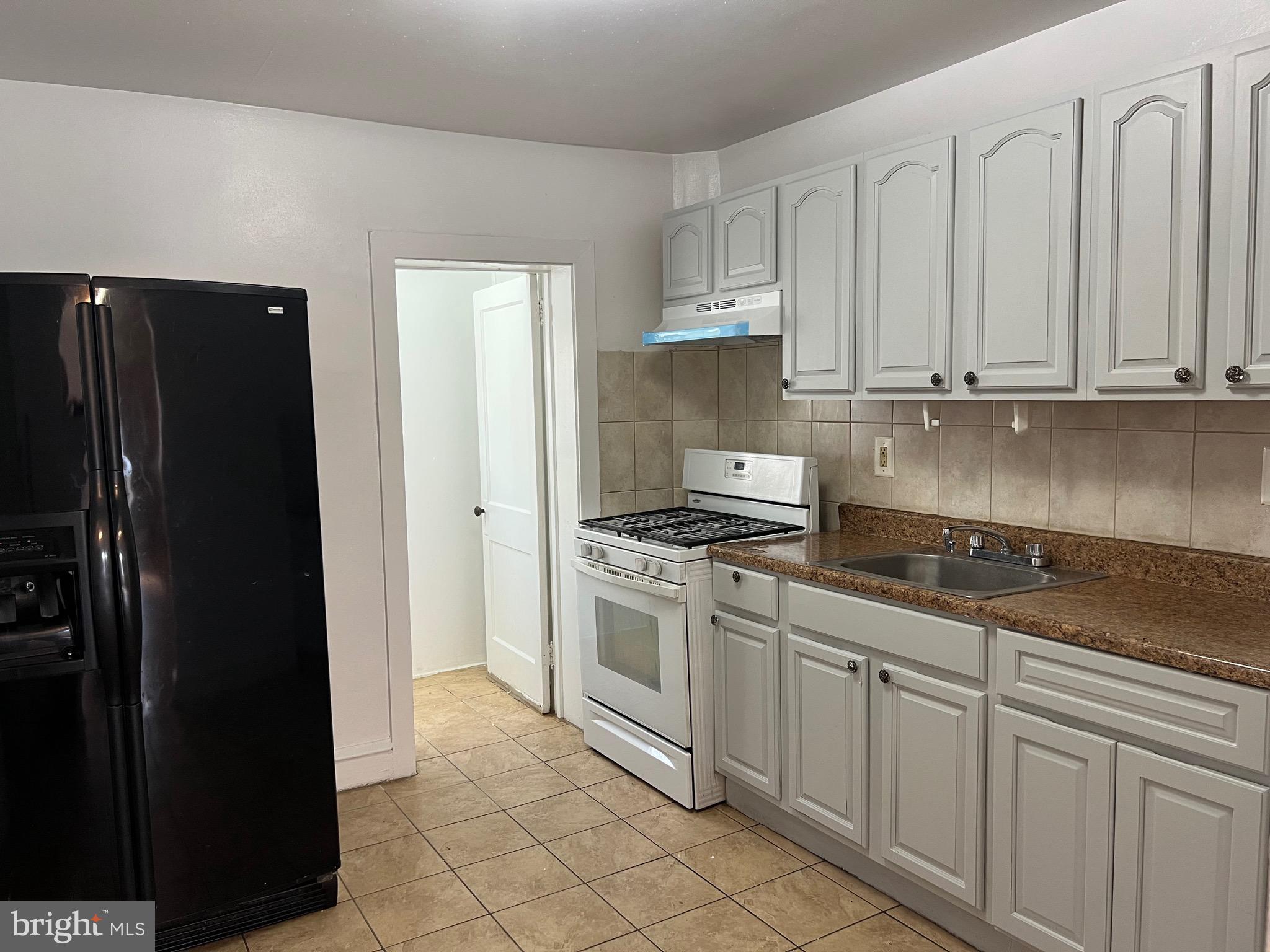 MAYFAIR - Residential