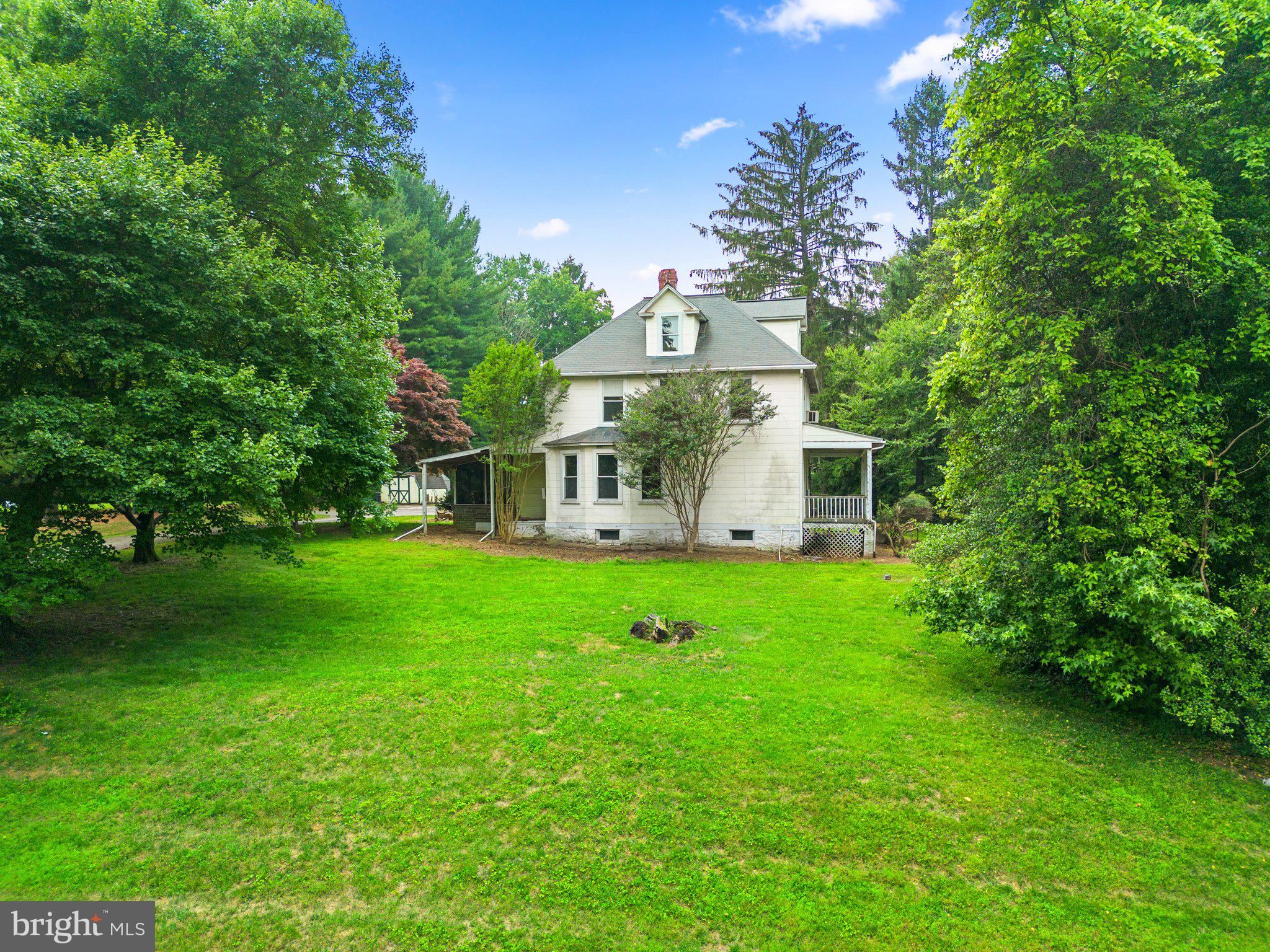 SUNNY ACRES - Residential