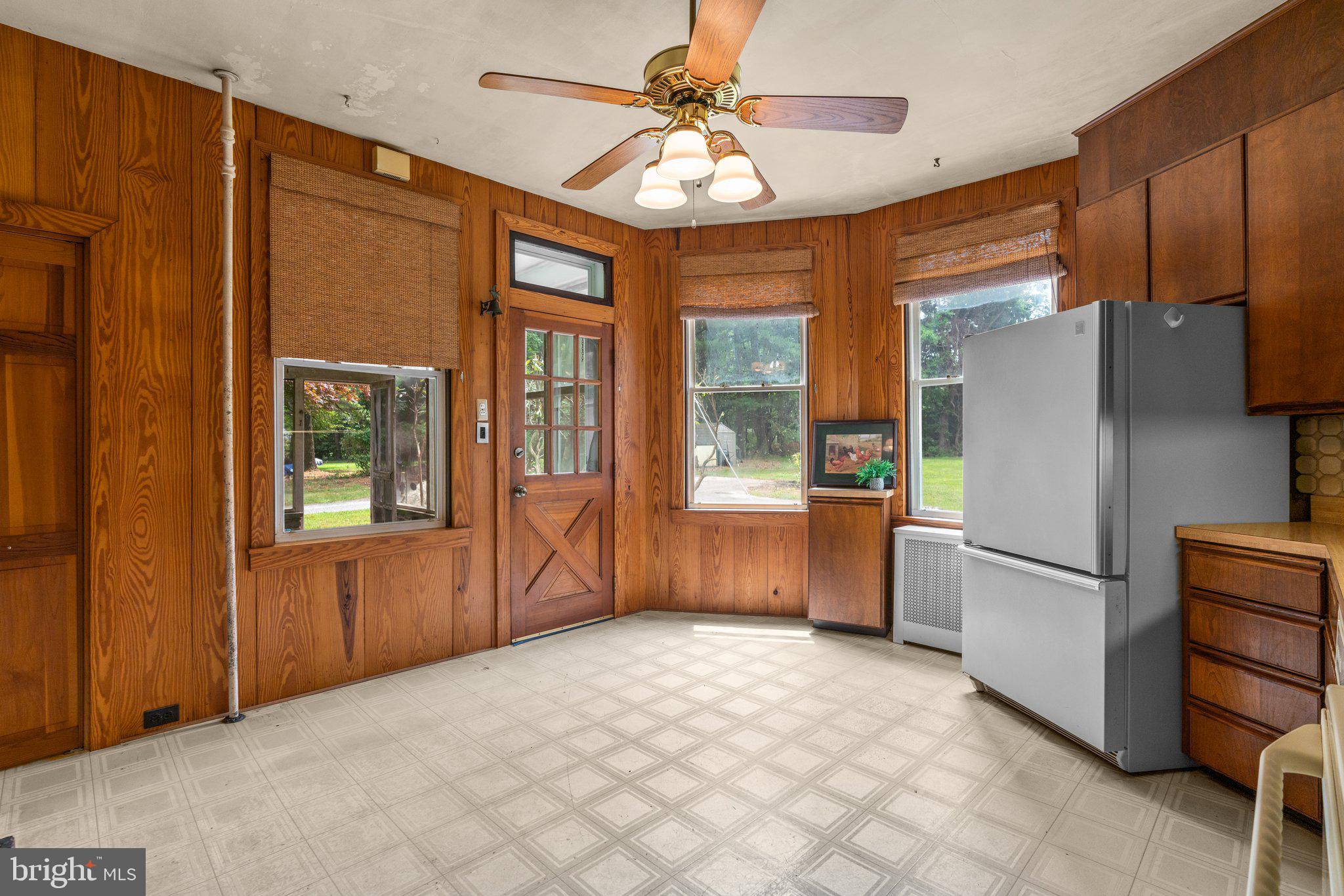 SUNNY ACRES - Residential