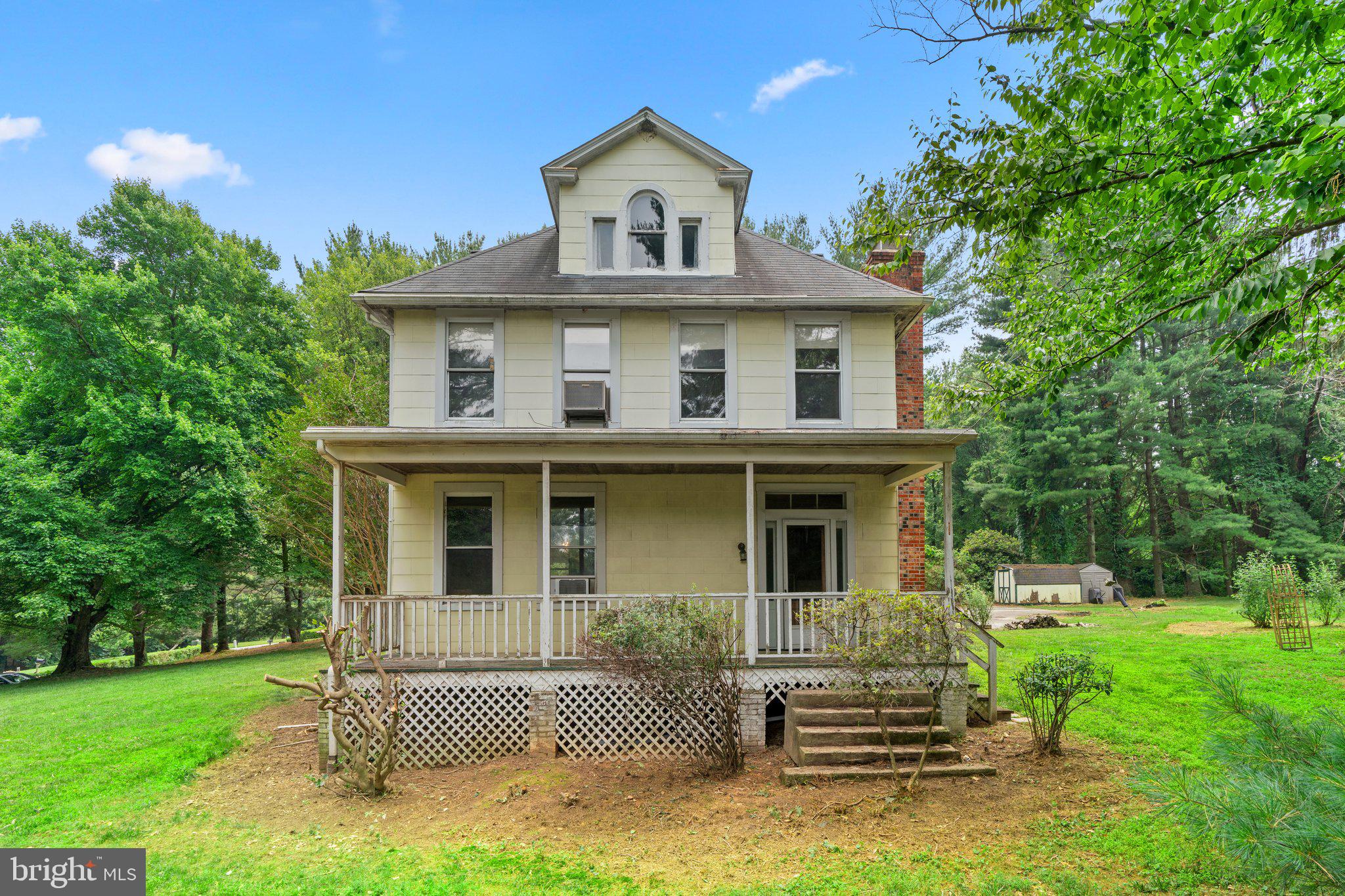 SUNNY ACRES - Residential