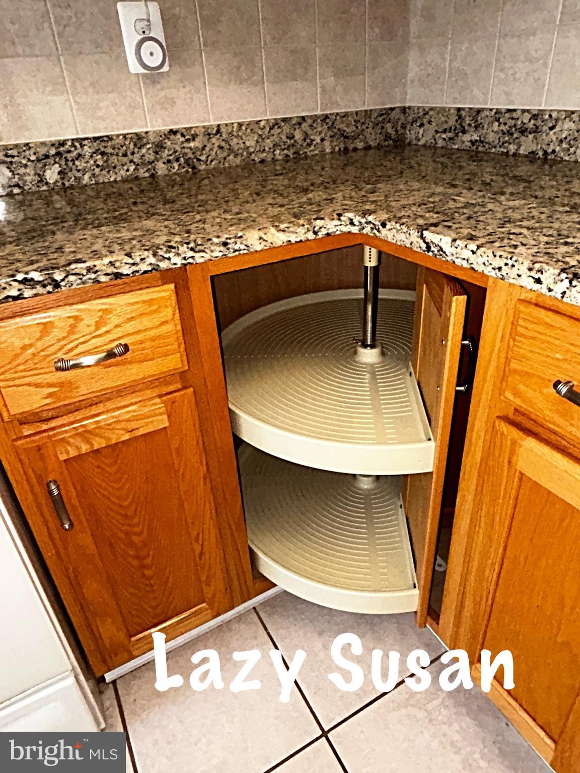 WINDSOR AT PERRY HALL FARMS - Residential