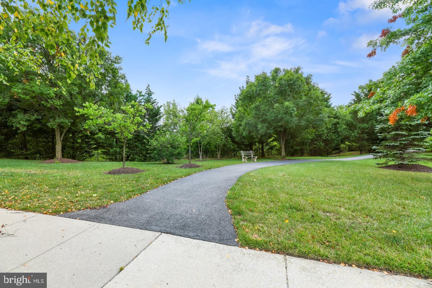 WINDSOR AT PERRY HALL FARMS - Residential