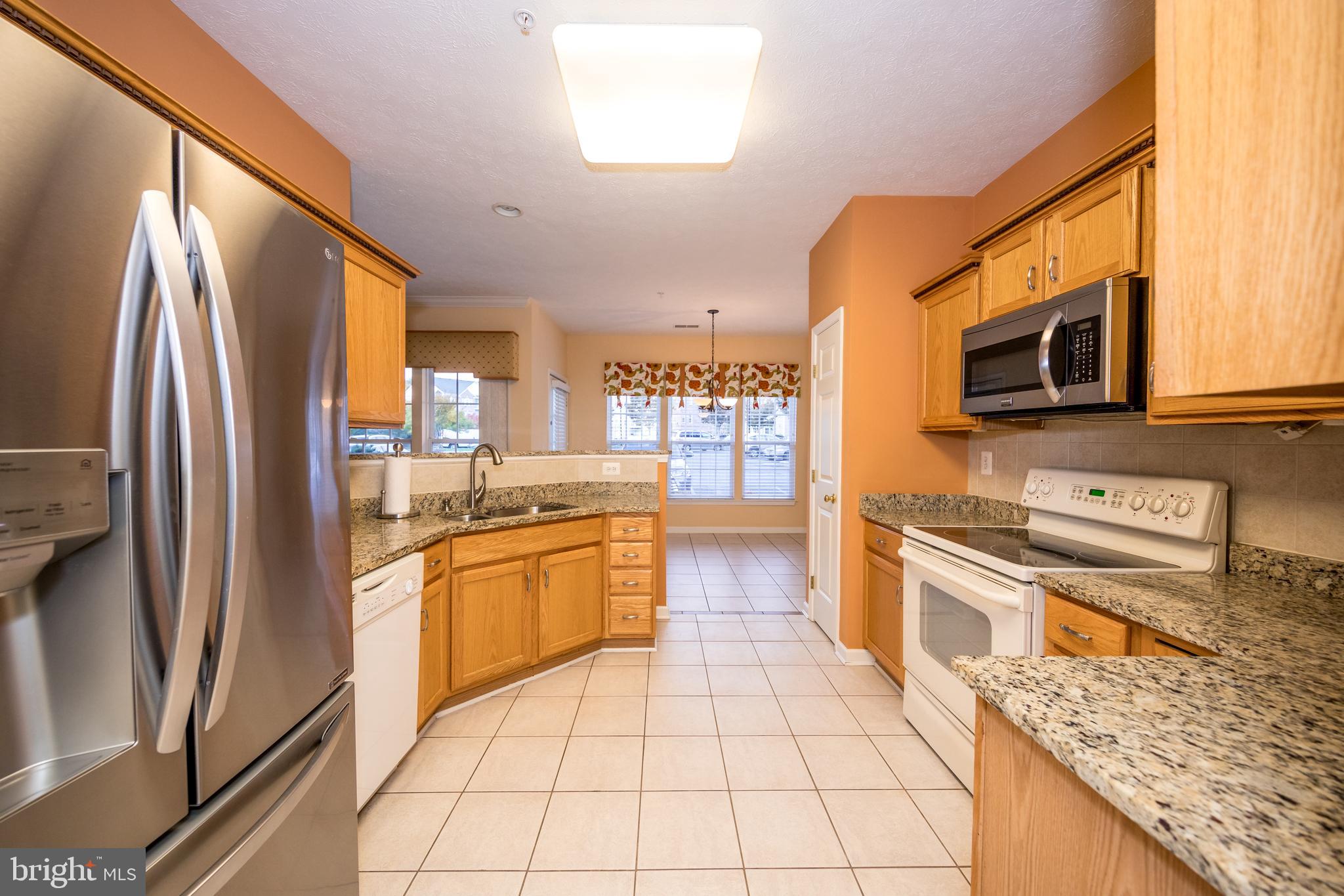 WINDSOR AT PERRY HALL FARMS - Residential