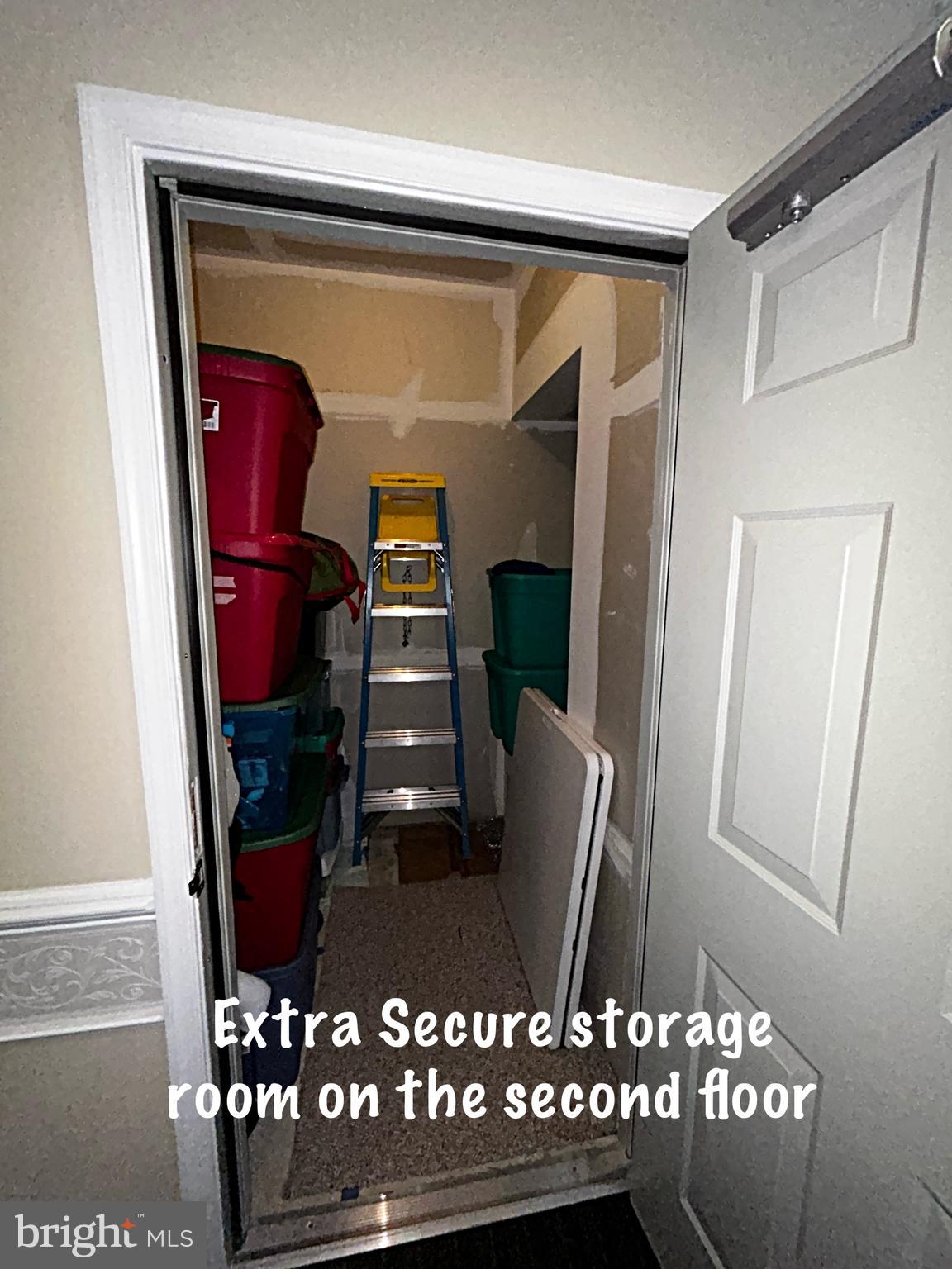 WINDSOR AT PERRY HALL FARMS - Residential