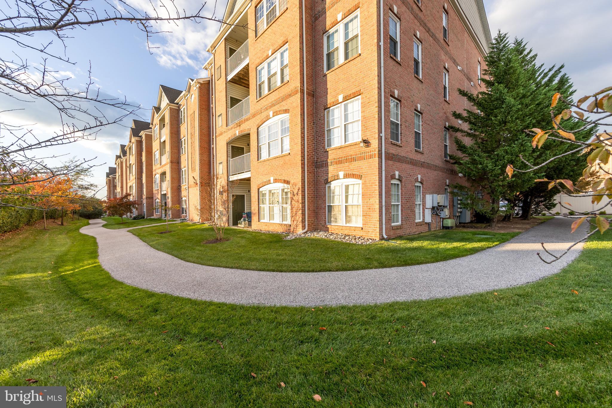 WINDSOR AT PERRY HALL FARMS - Residential