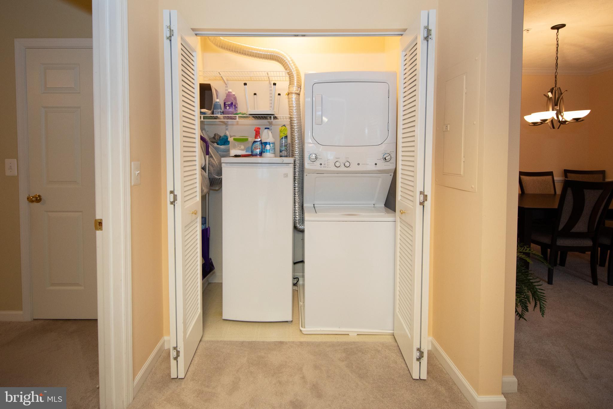 WINDSOR AT PERRY HALL FARMS - Residential