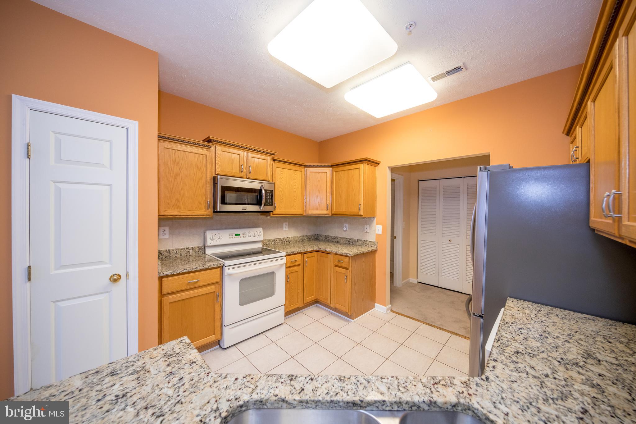 WINDSOR AT PERRY HALL FARMS - Residential