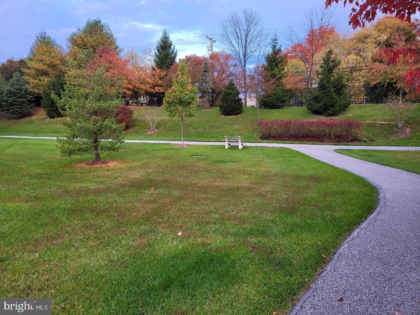 WINDSOR AT PERRY HALL FARMS - Residential