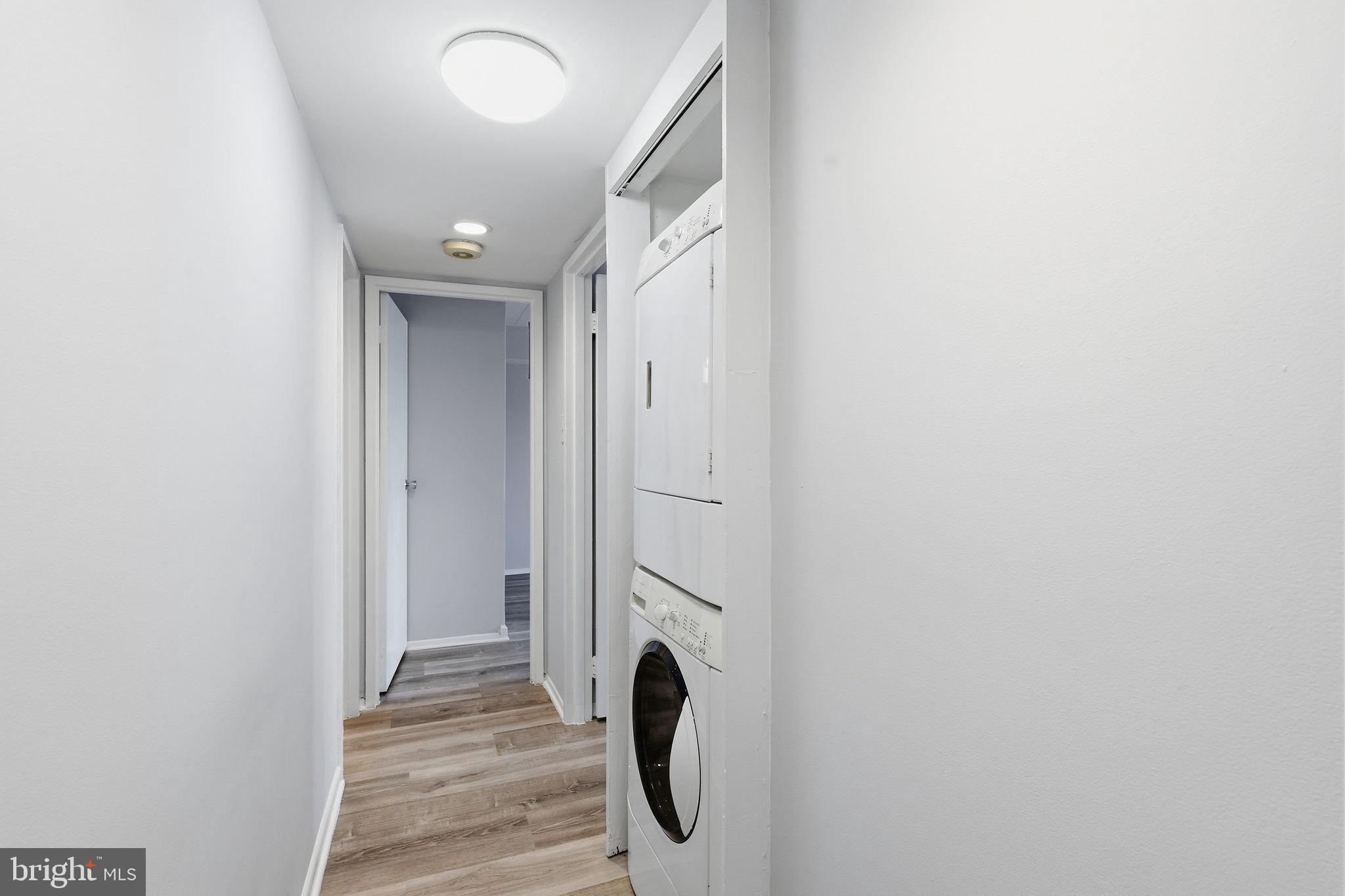 STEVENSON SQUARE - Residential