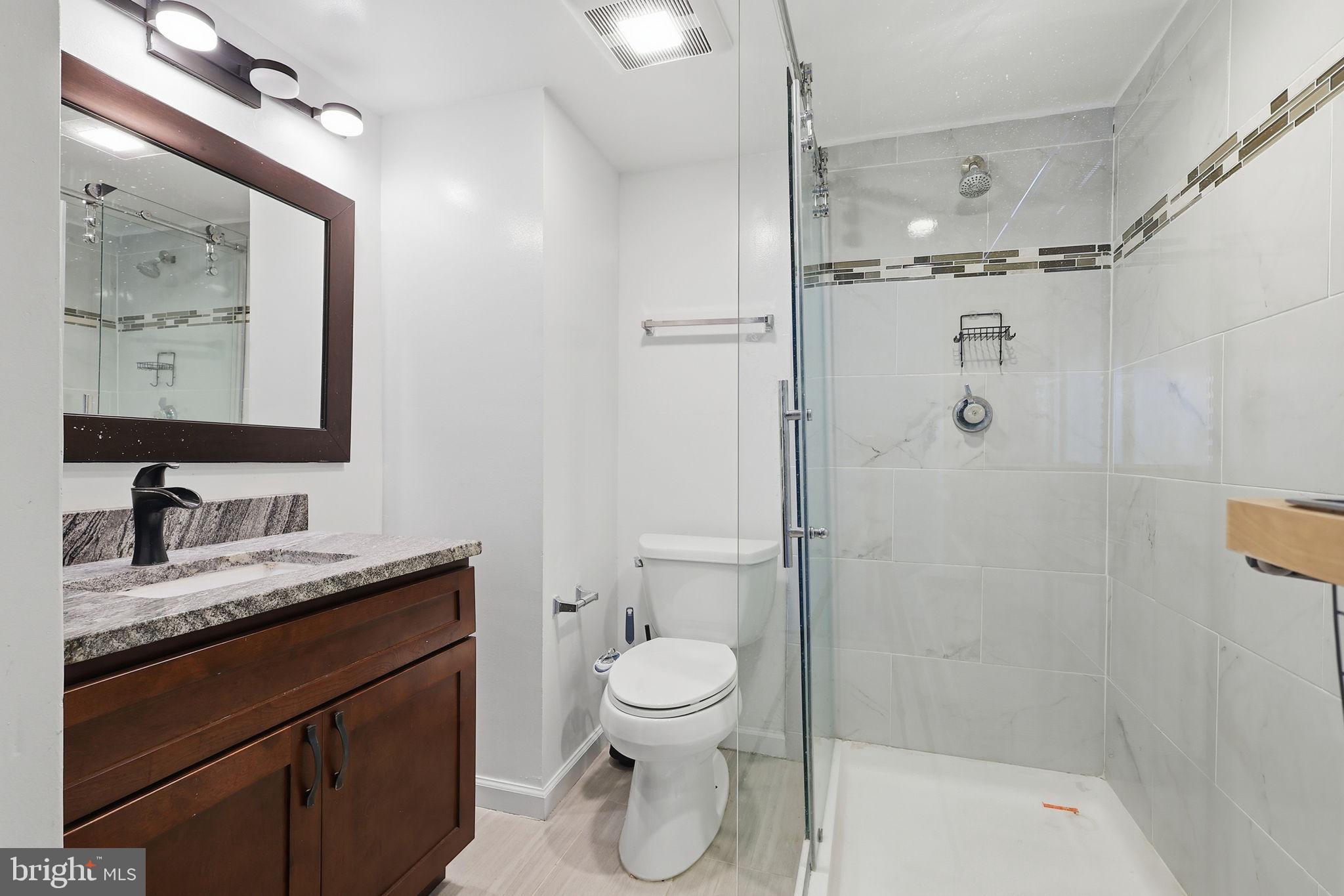 STEVENSON SQUARE - Residential