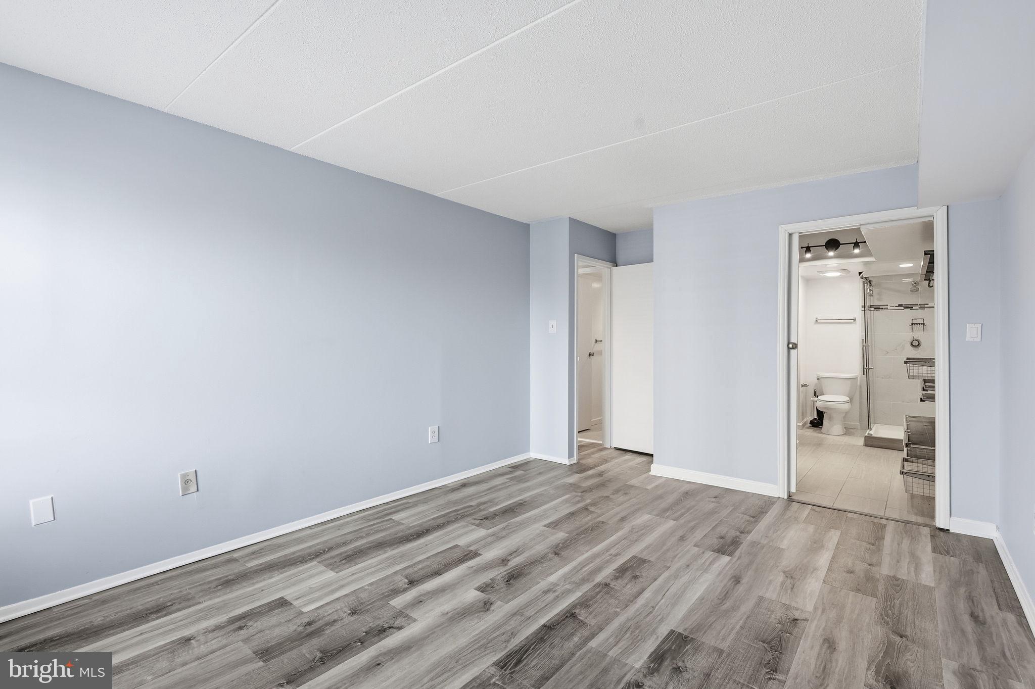 STEVENSON SQUARE - Residential