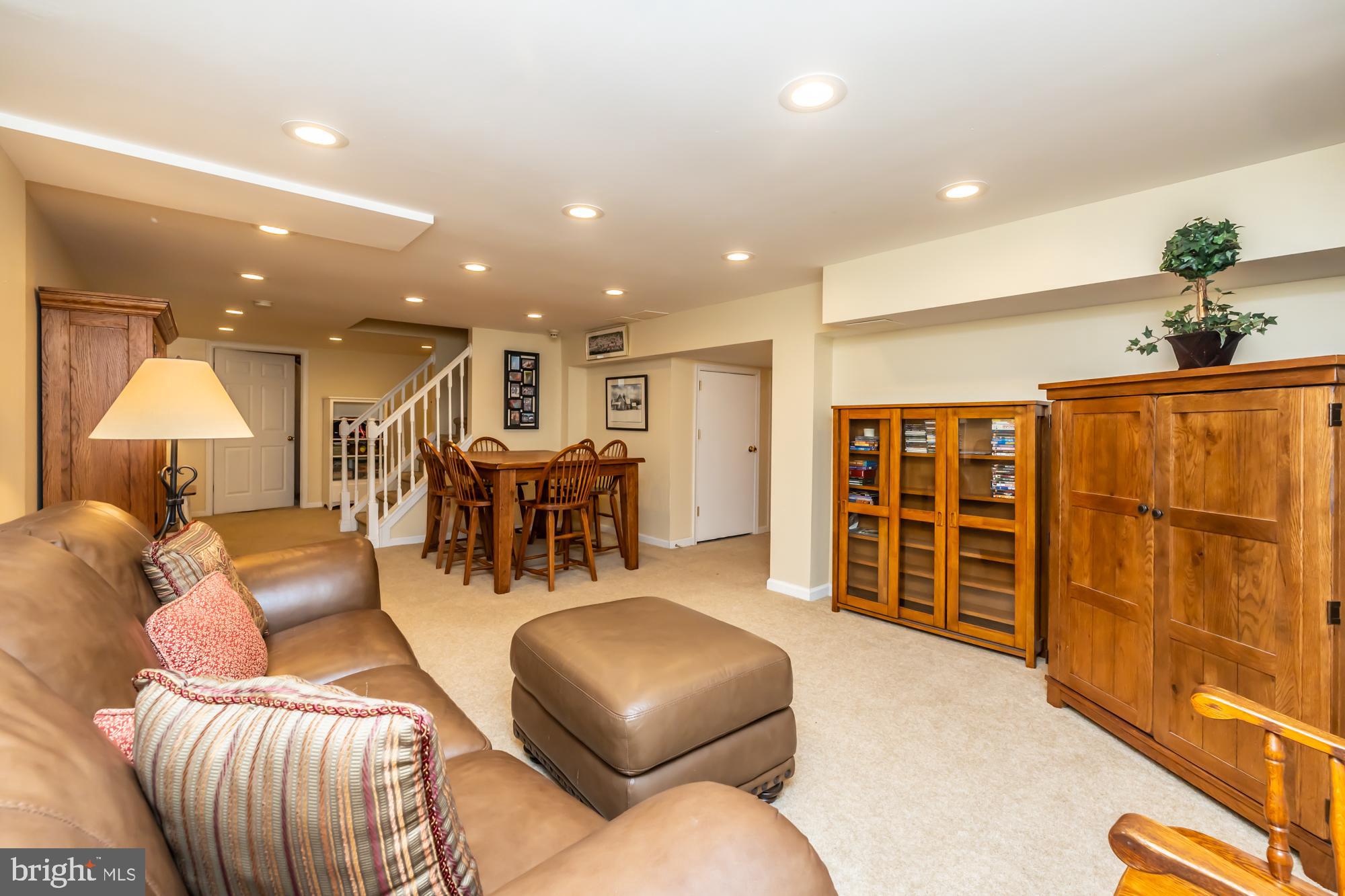 MILL VALLEY - Residential