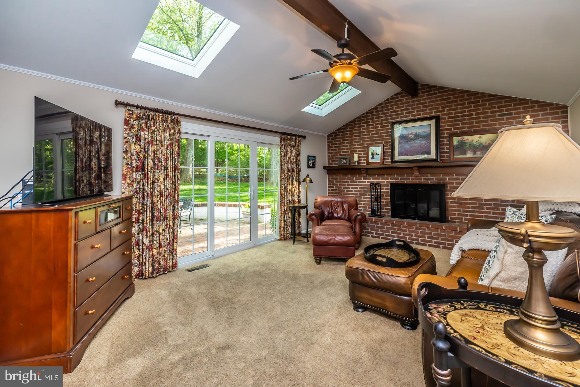 MILL VALLEY - Residential