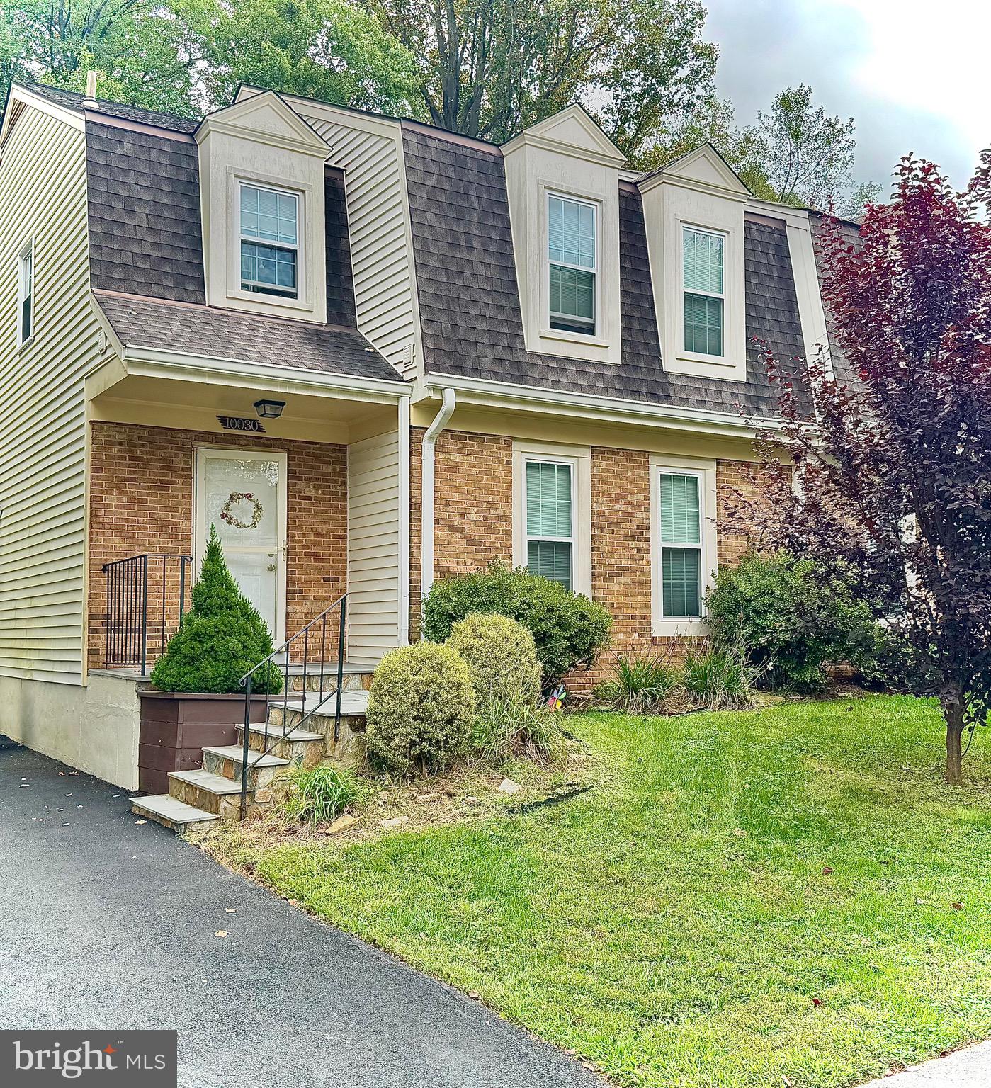 10030 WOOD SORRELS LANE