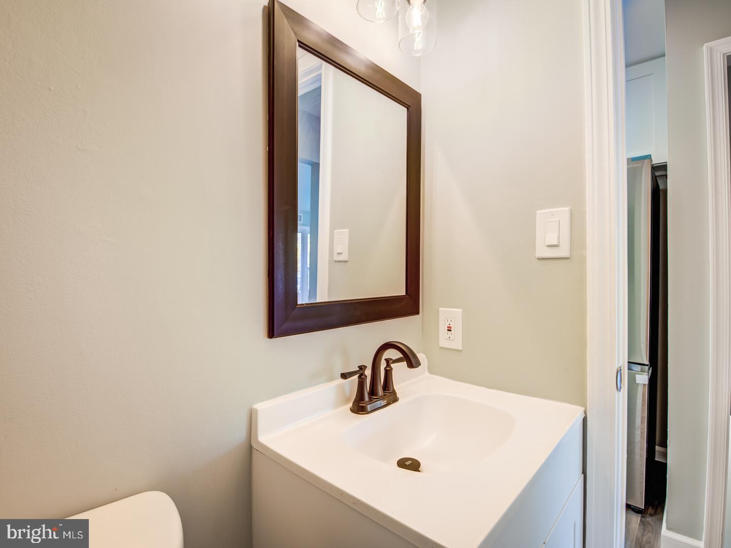 FAIRFAX HERITAGE - Residential Lease