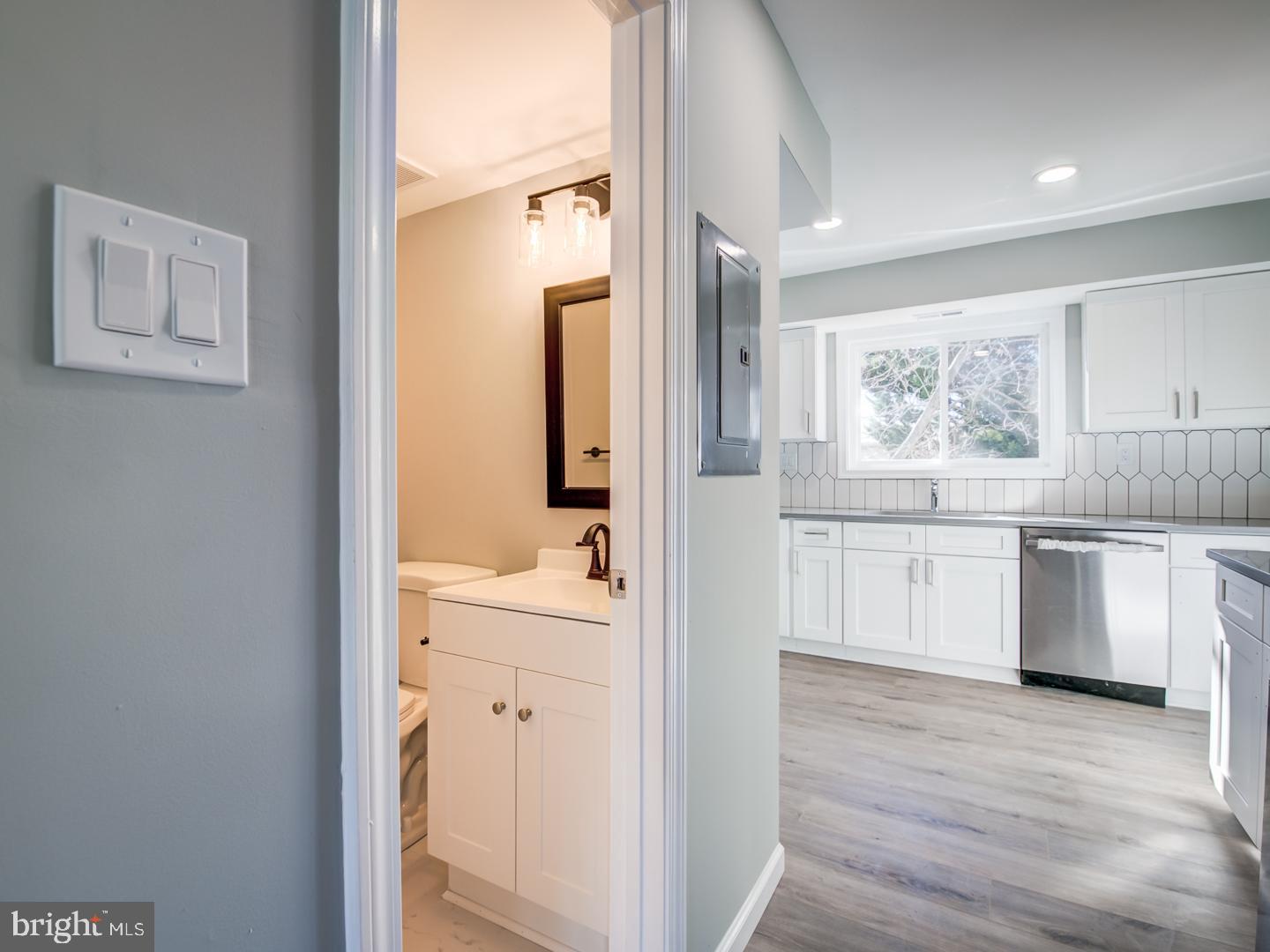 FAIRFAX HERITAGE - Residential Lease