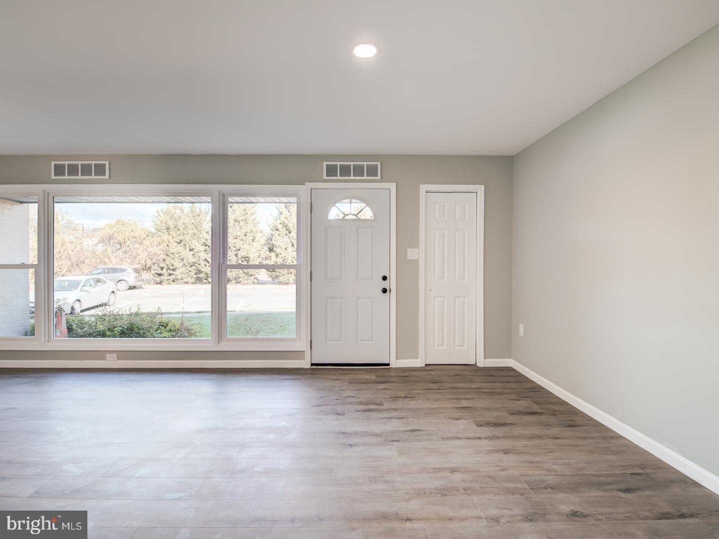 FAIRFAX HERITAGE - Residential Lease