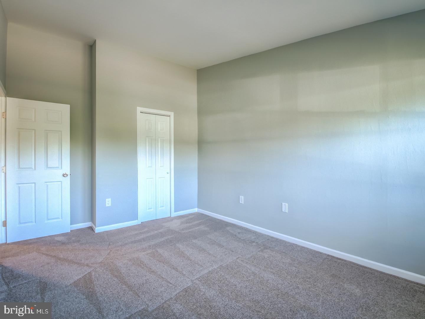 FAIRFAX HERITAGE - Residential Lease