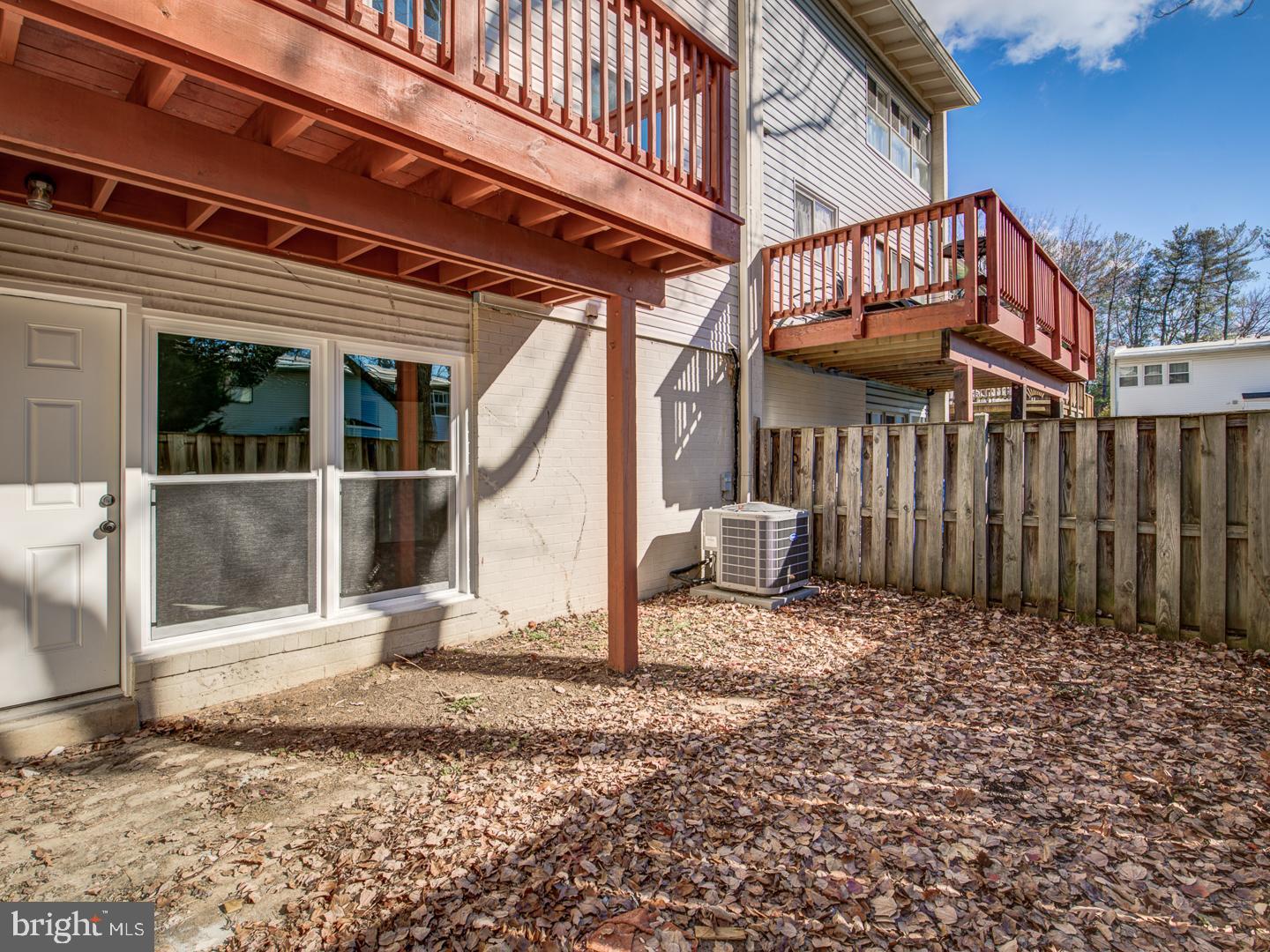 FAIRFAX HERITAGE - Residential Lease