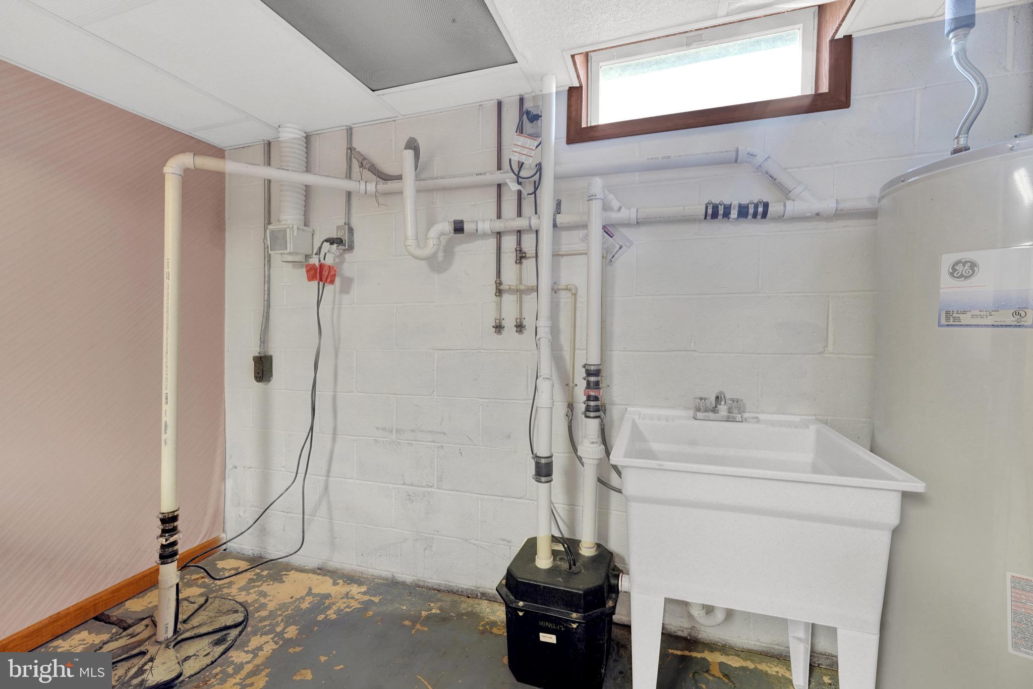 BRIDGEWELL COMMONS - Residential