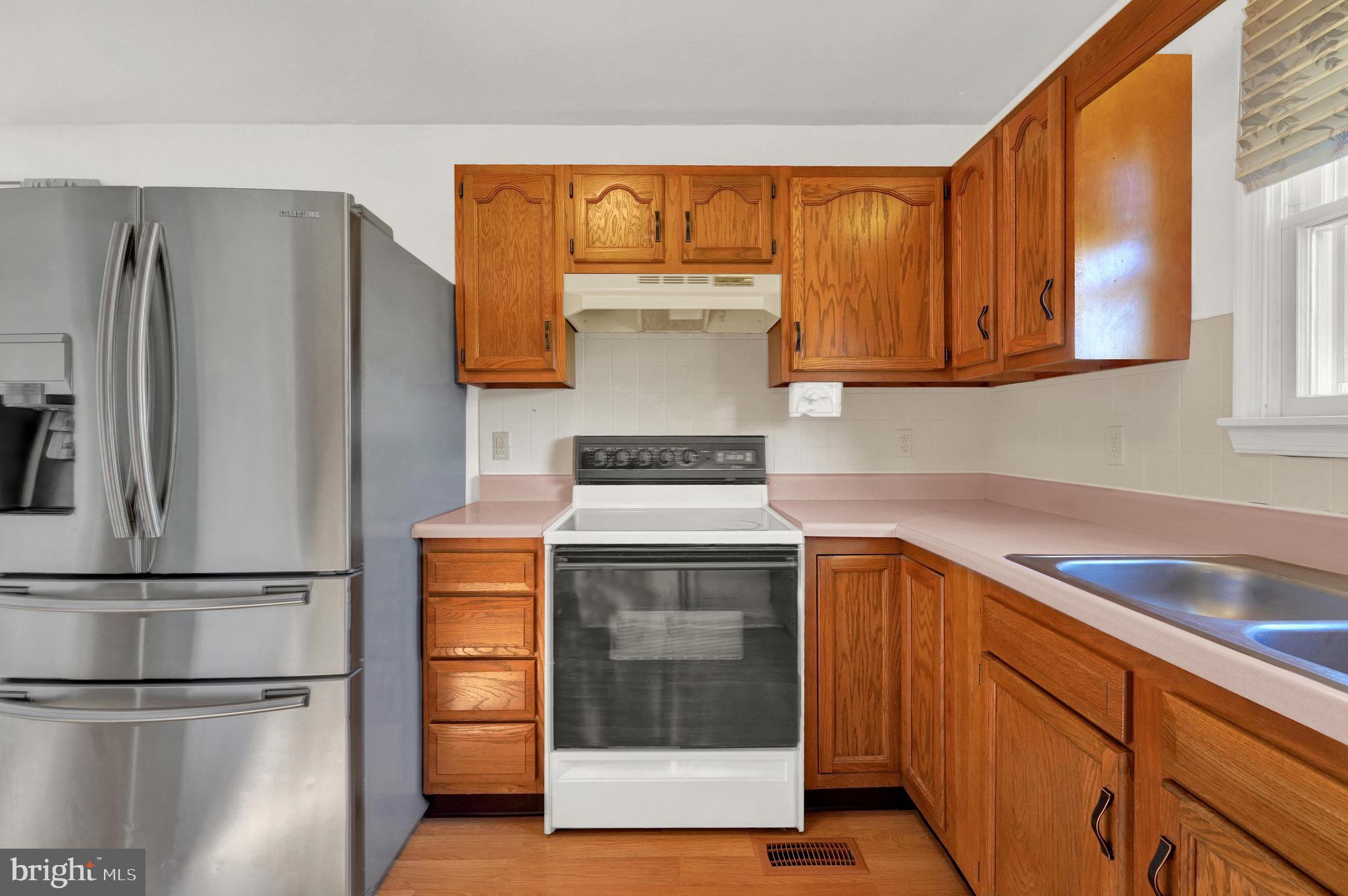 BRIDGEWELL COMMONS - Residential