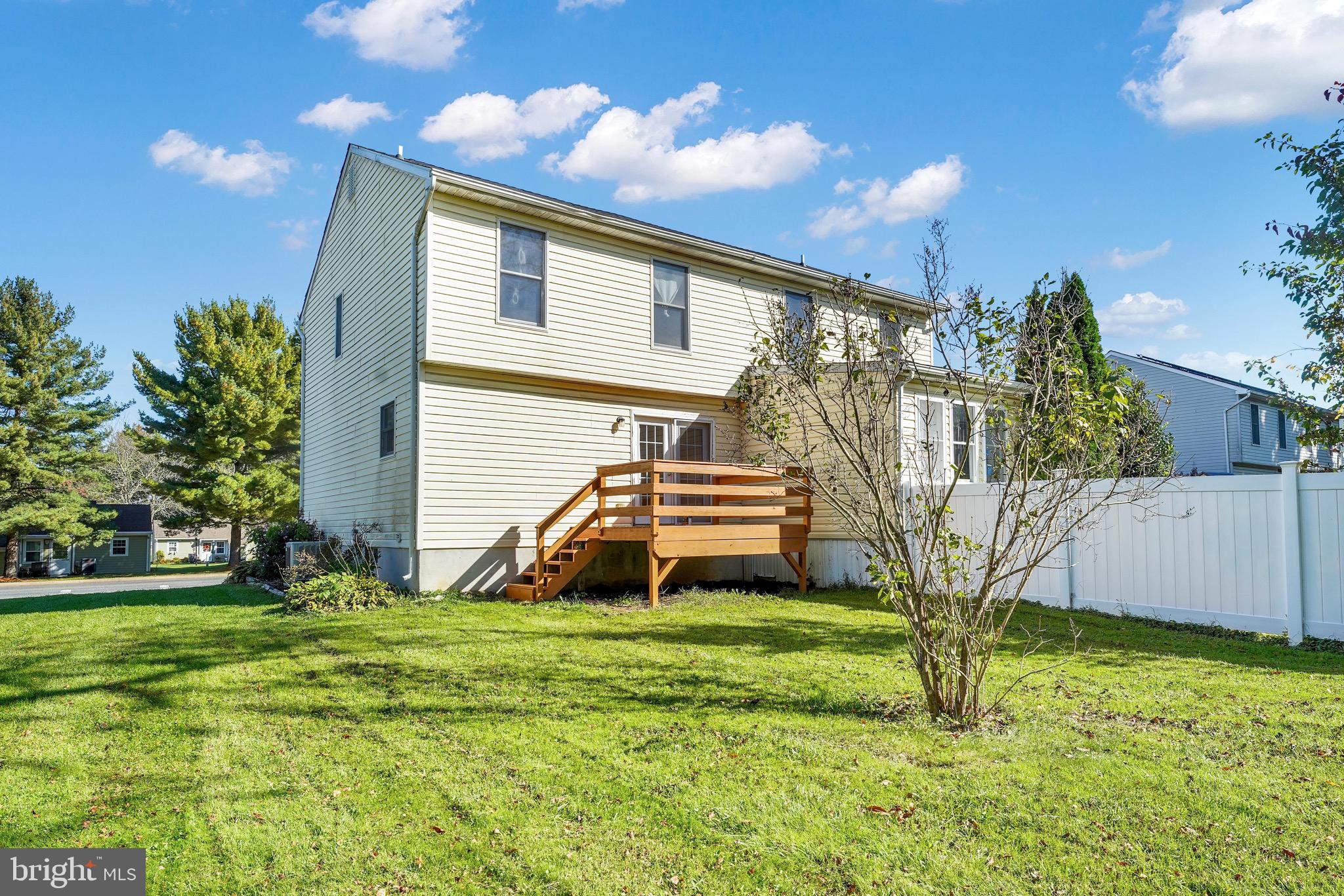 BRIDGEWELL COMMONS - Residential