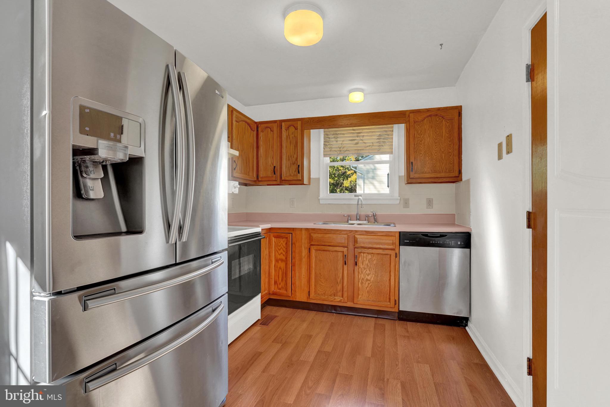 BRIDGEWELL COMMONS - Residential