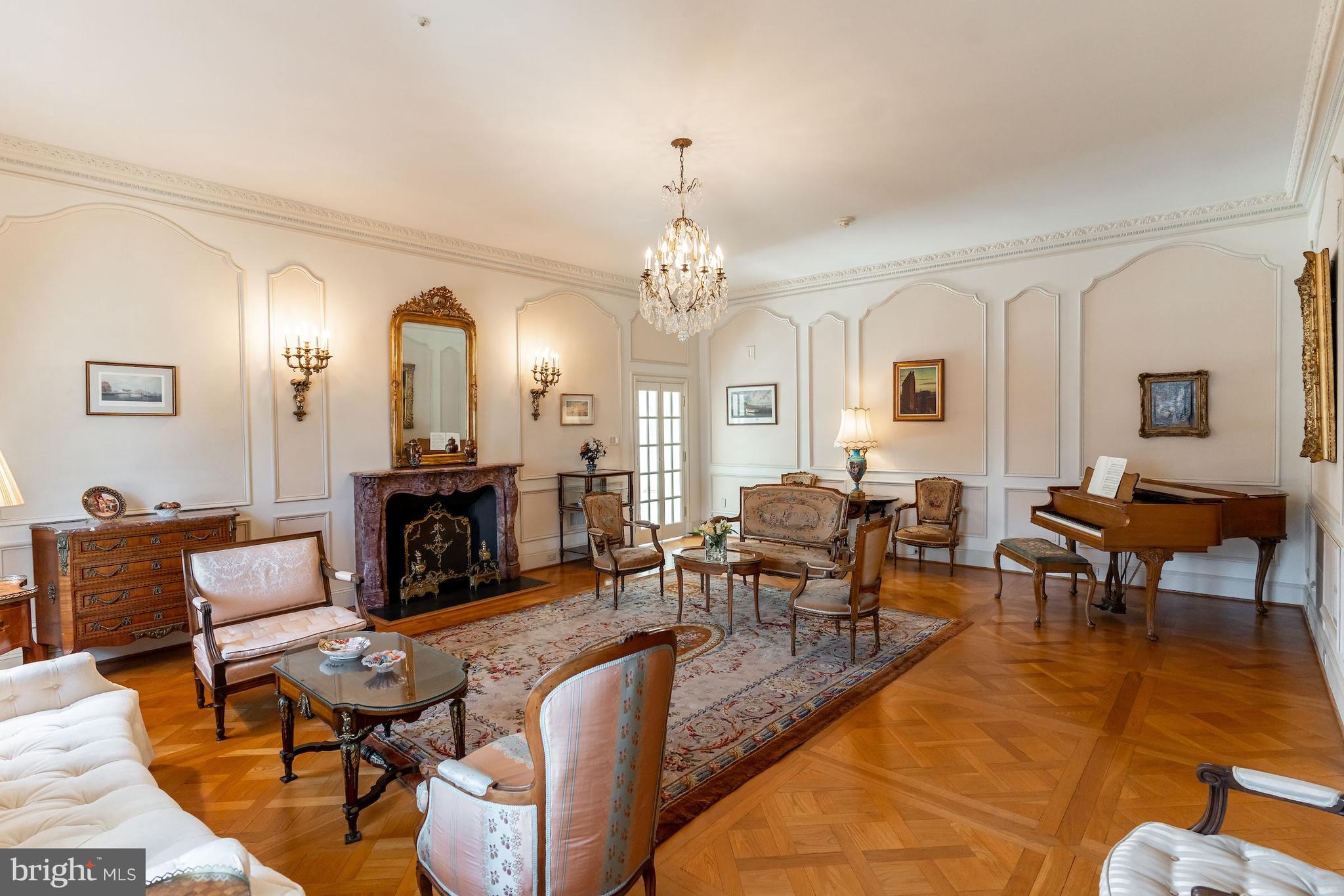 BRADLEY FARMS - Residential