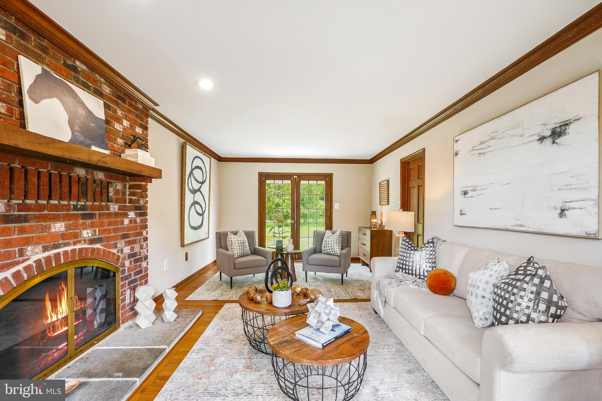 STONEGATE - Residential