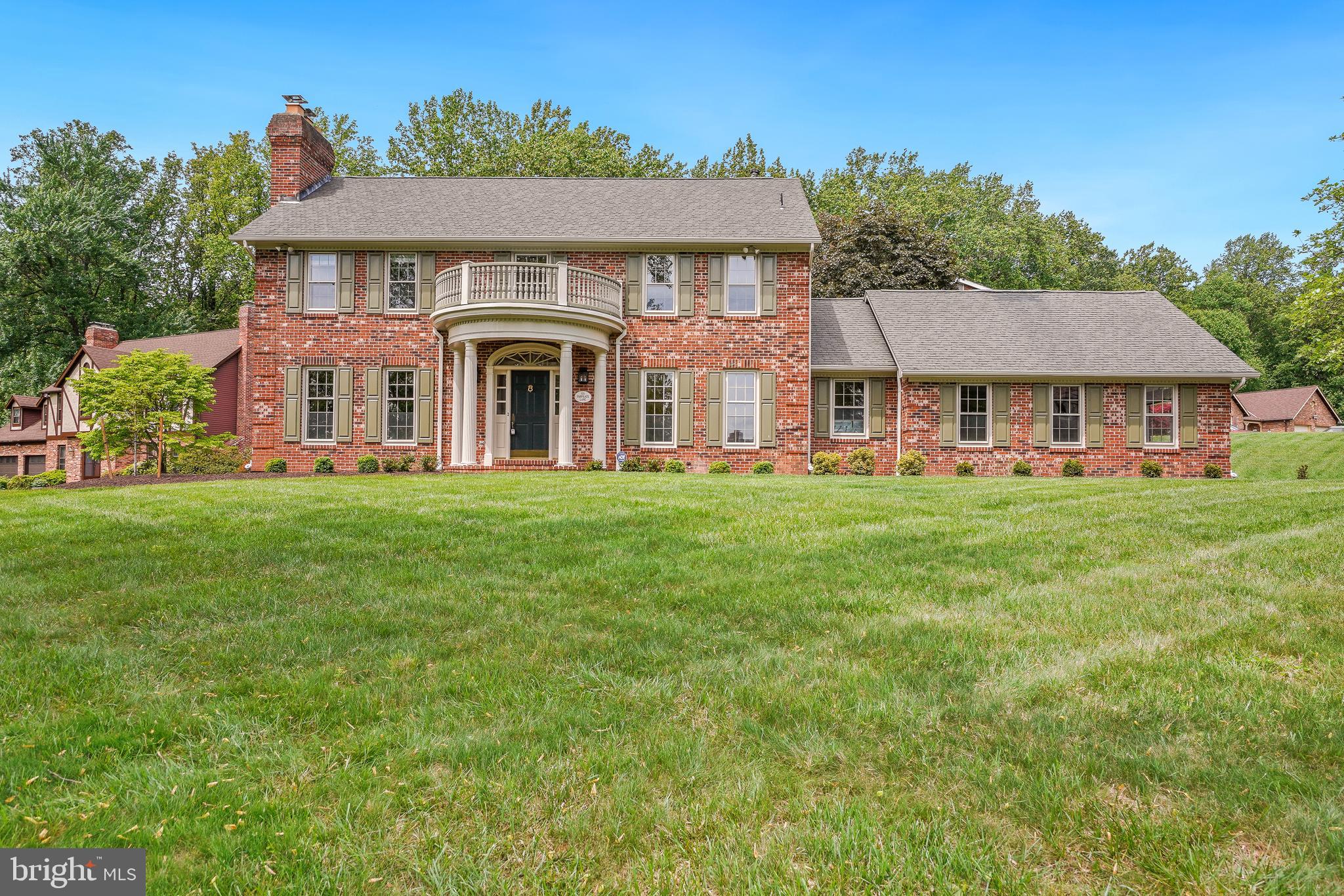 STONEGATE - Residential