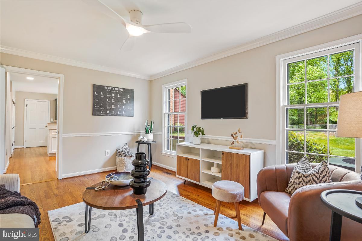 STONEGATE - Residential