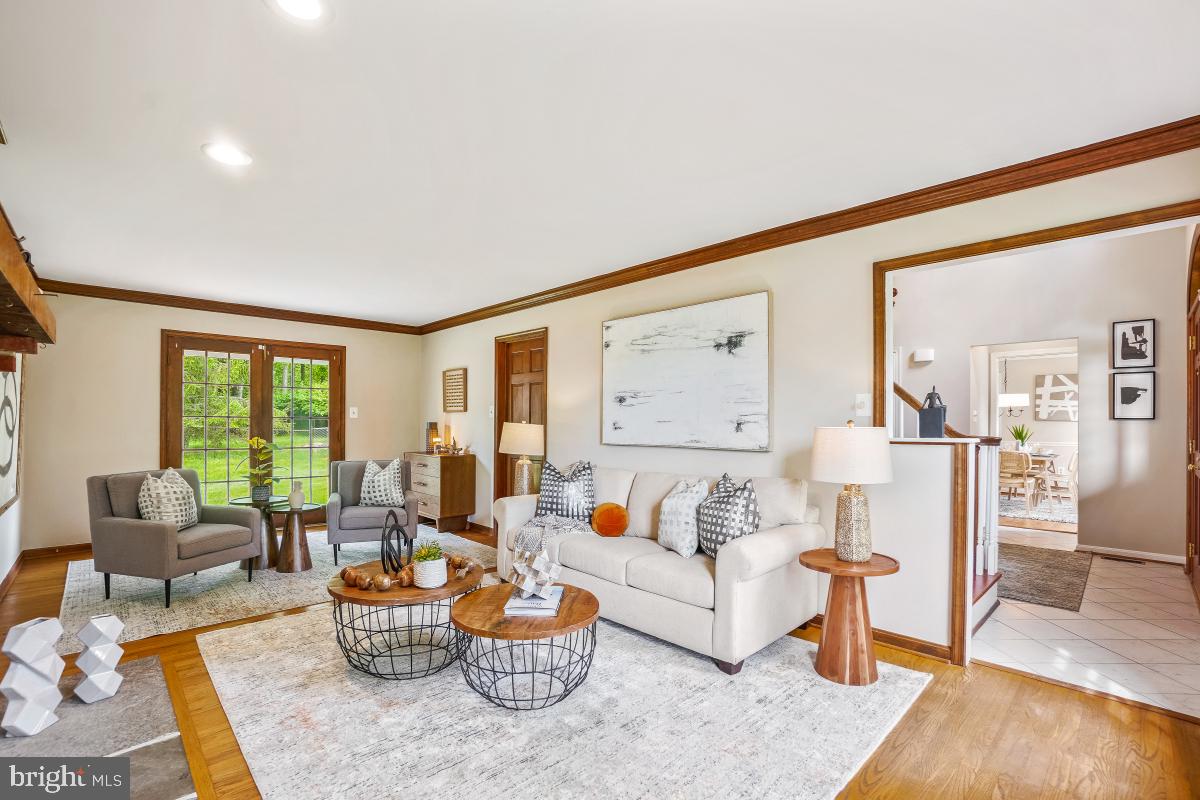 STONEGATE - Residential