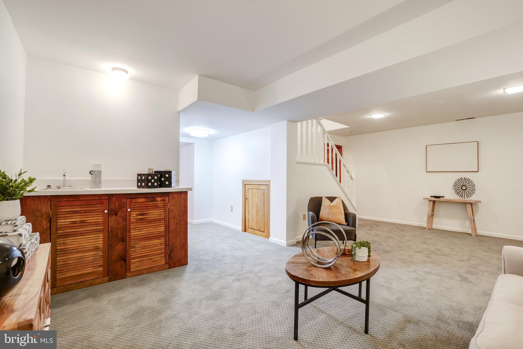 STONEGATE - Residential