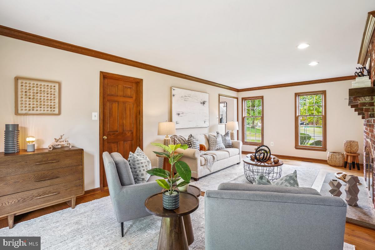 STONEGATE - Residential