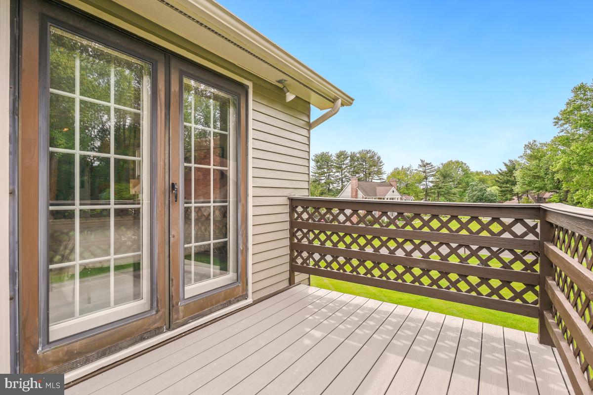 STONEGATE - Residential