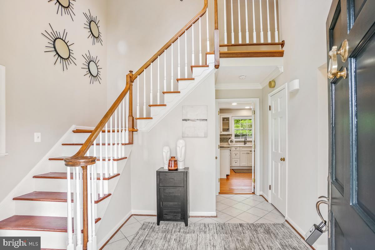 STONEGATE - Residential