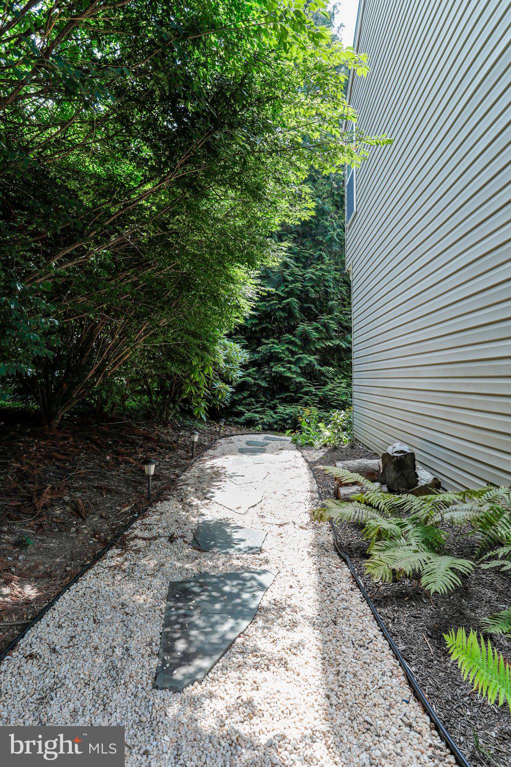 KINGS BRIDGE - Residential