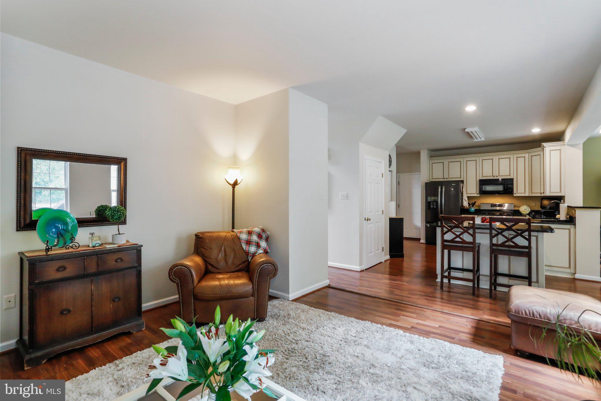 KINGS BRIDGE - Residential